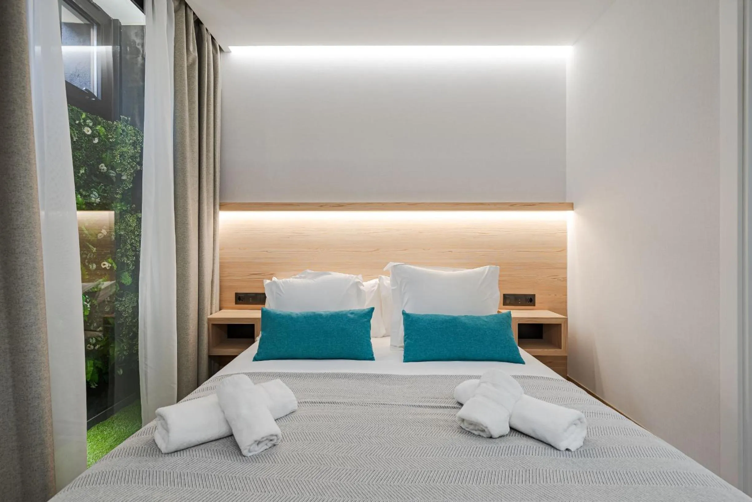 Bed in Feelathome Ventas Suites