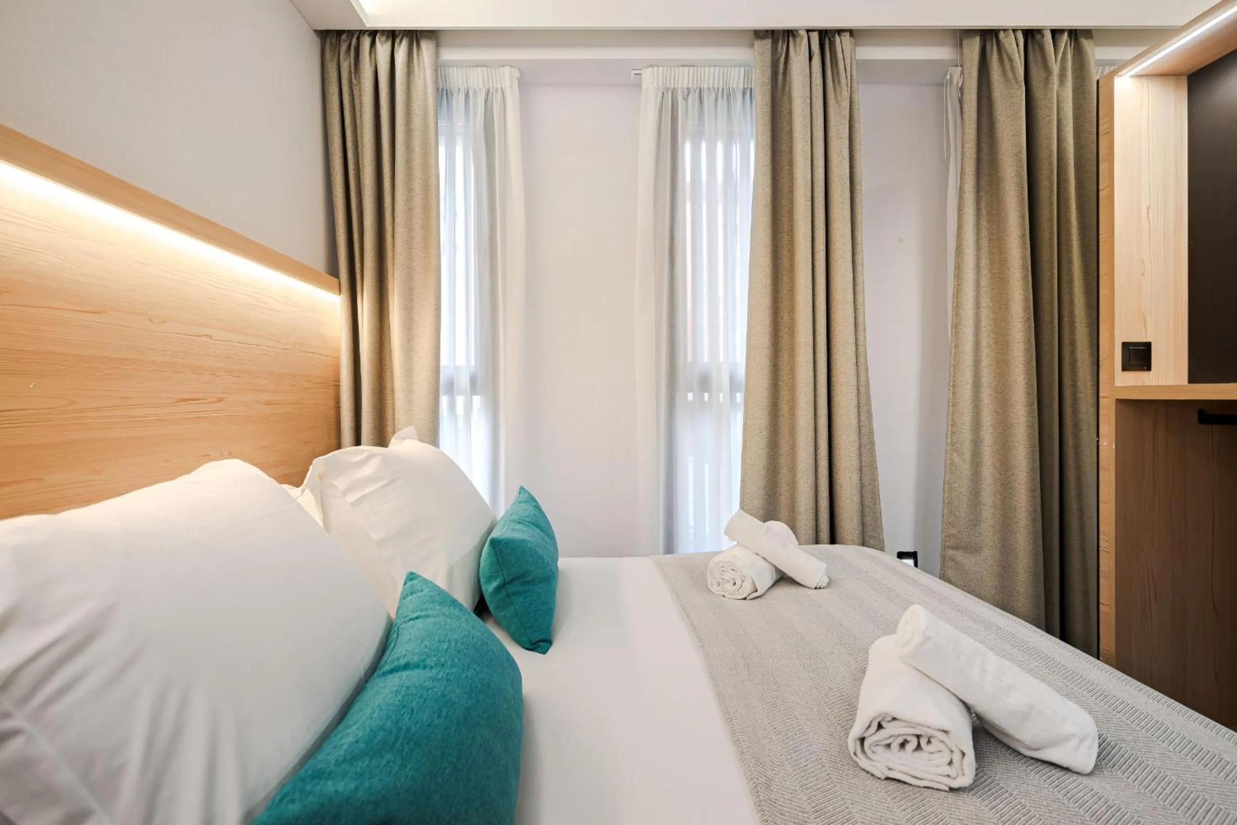Bed in Feelathome Ventas Suites