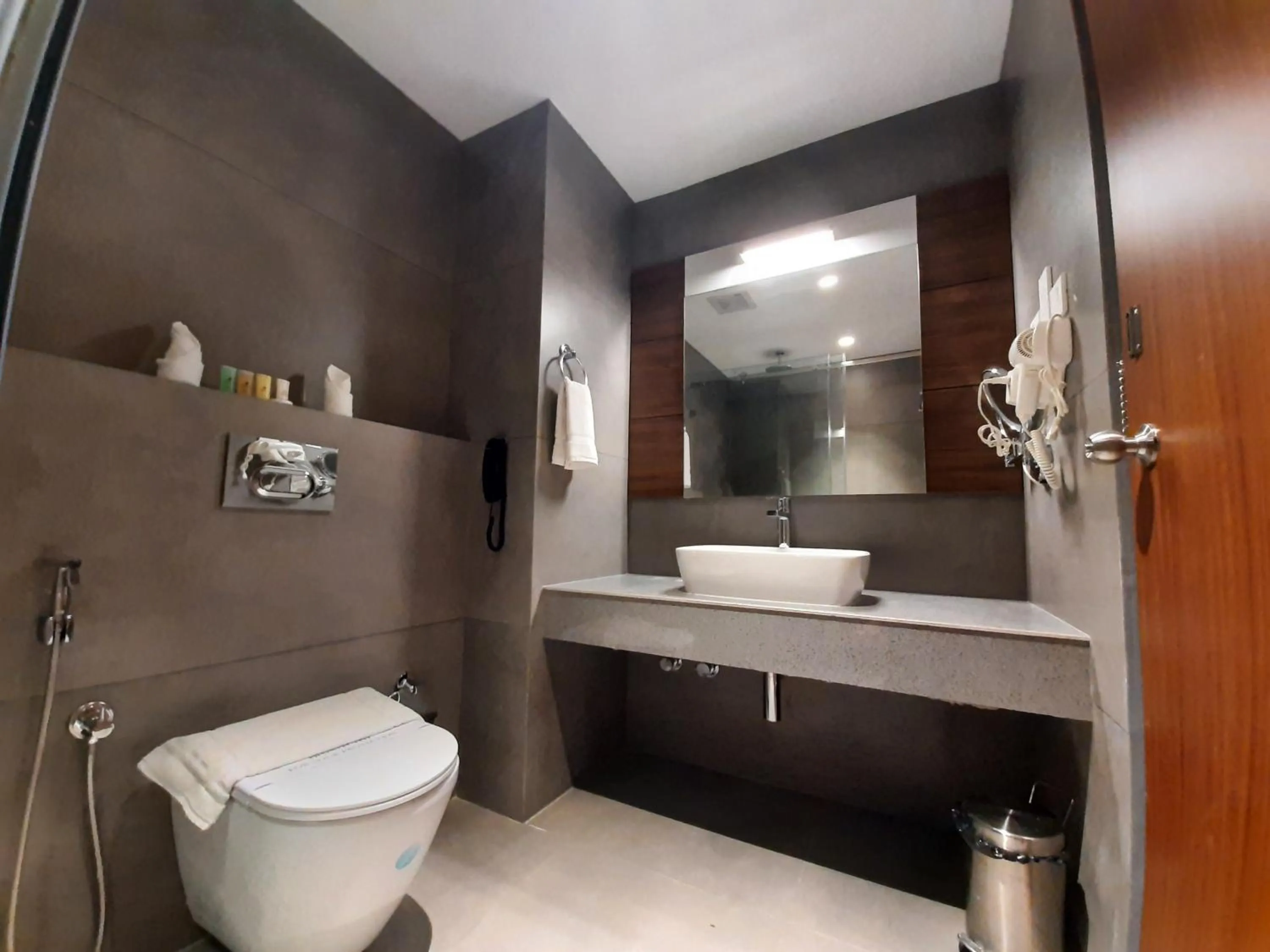 Hotel Kottayam Grand