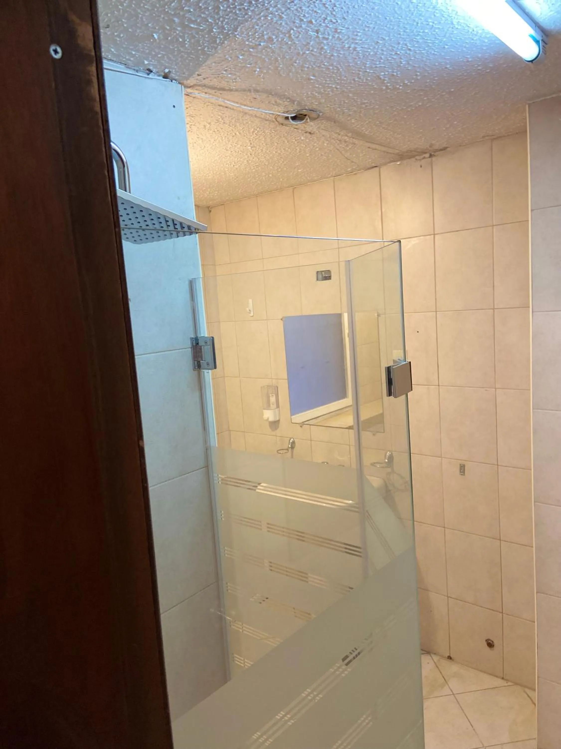 Bathroom in Blue house La Floresta