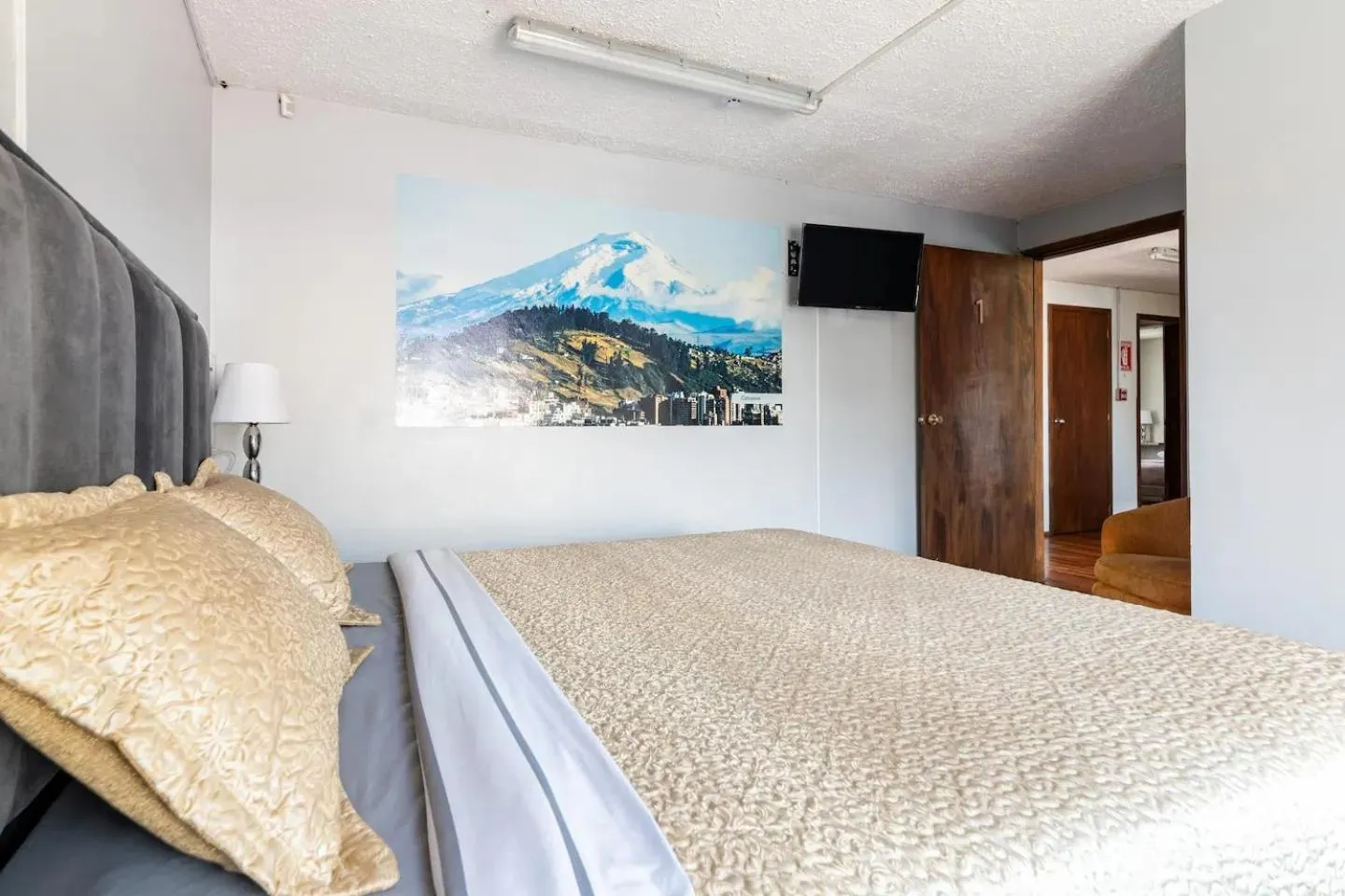 Photo of the whole room, Bed in Blue house La Floresta