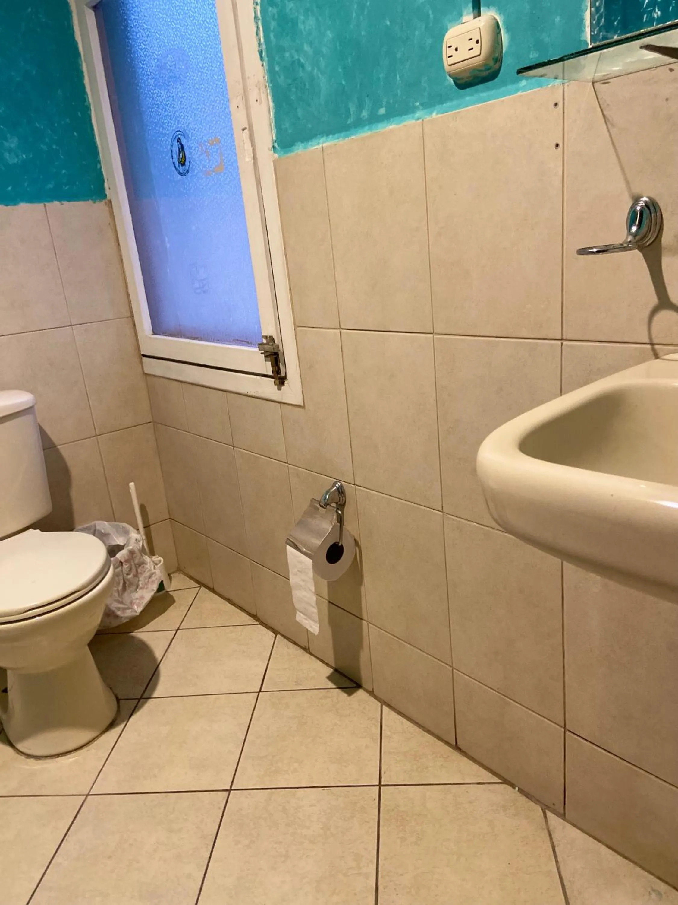 Bathroom in Blue house La Floresta