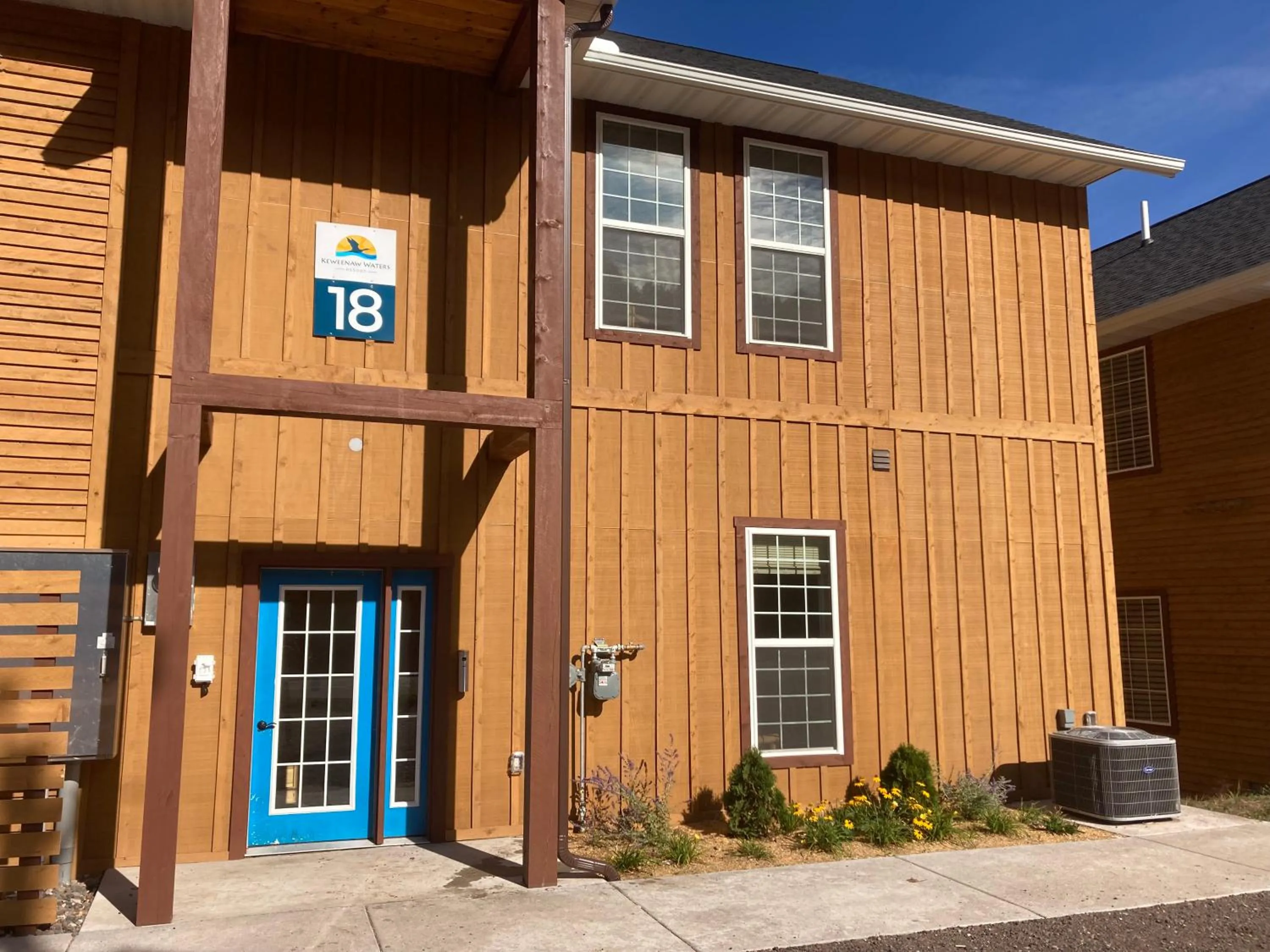 Keweenaw Waters Resort