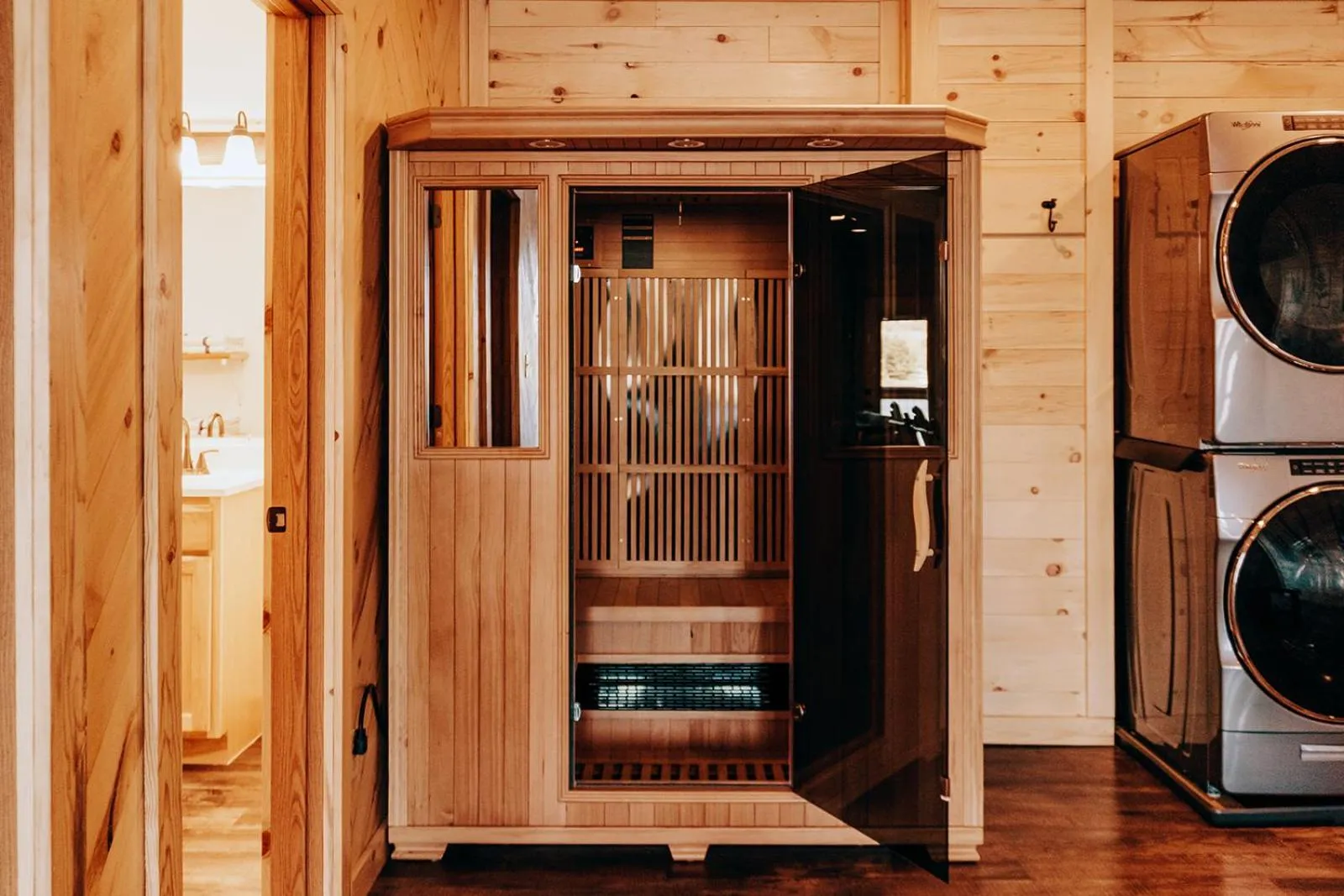 Keweenaw Waters Resort