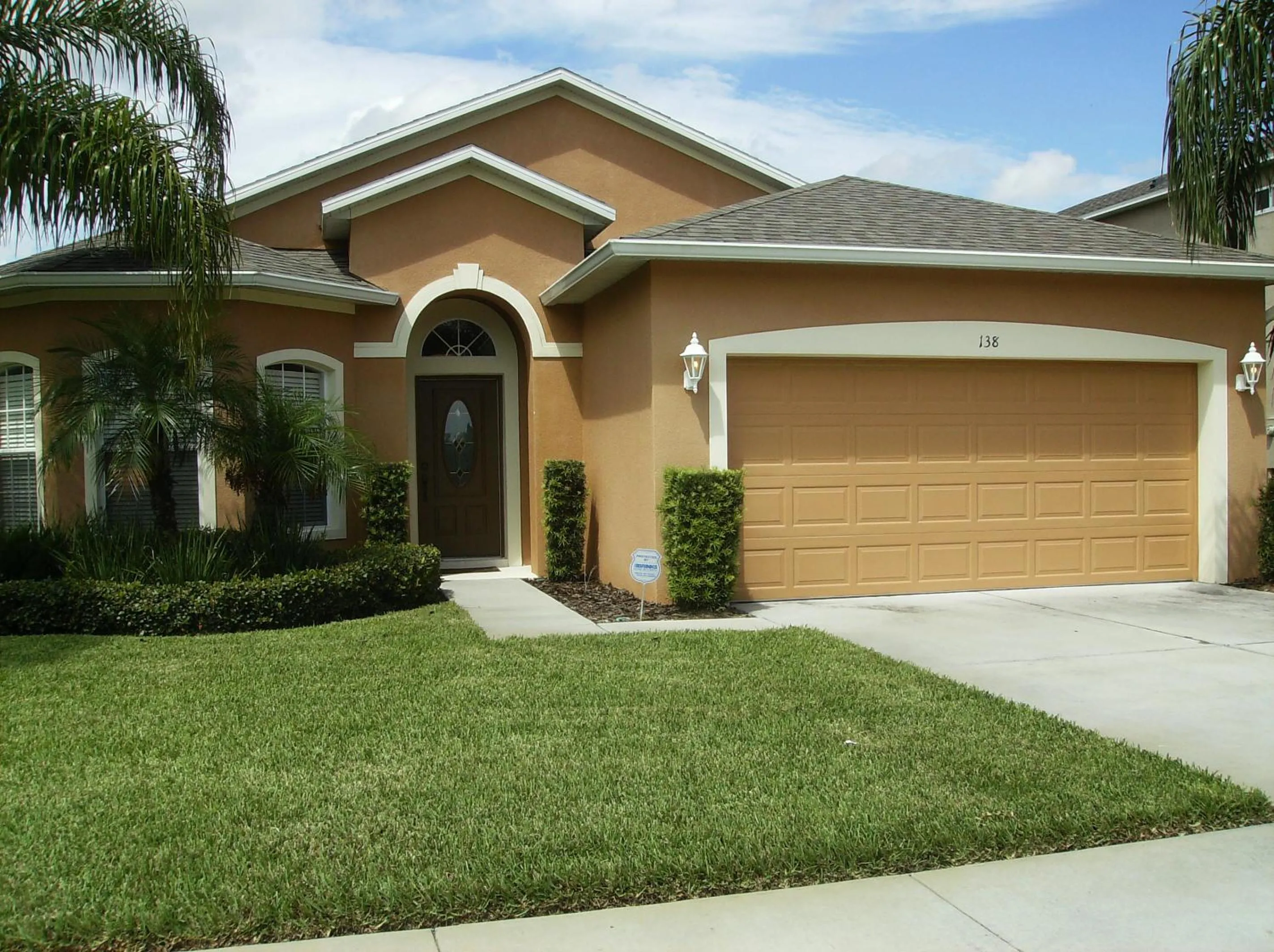 4 Bedroom - Budget Home with Private Pool