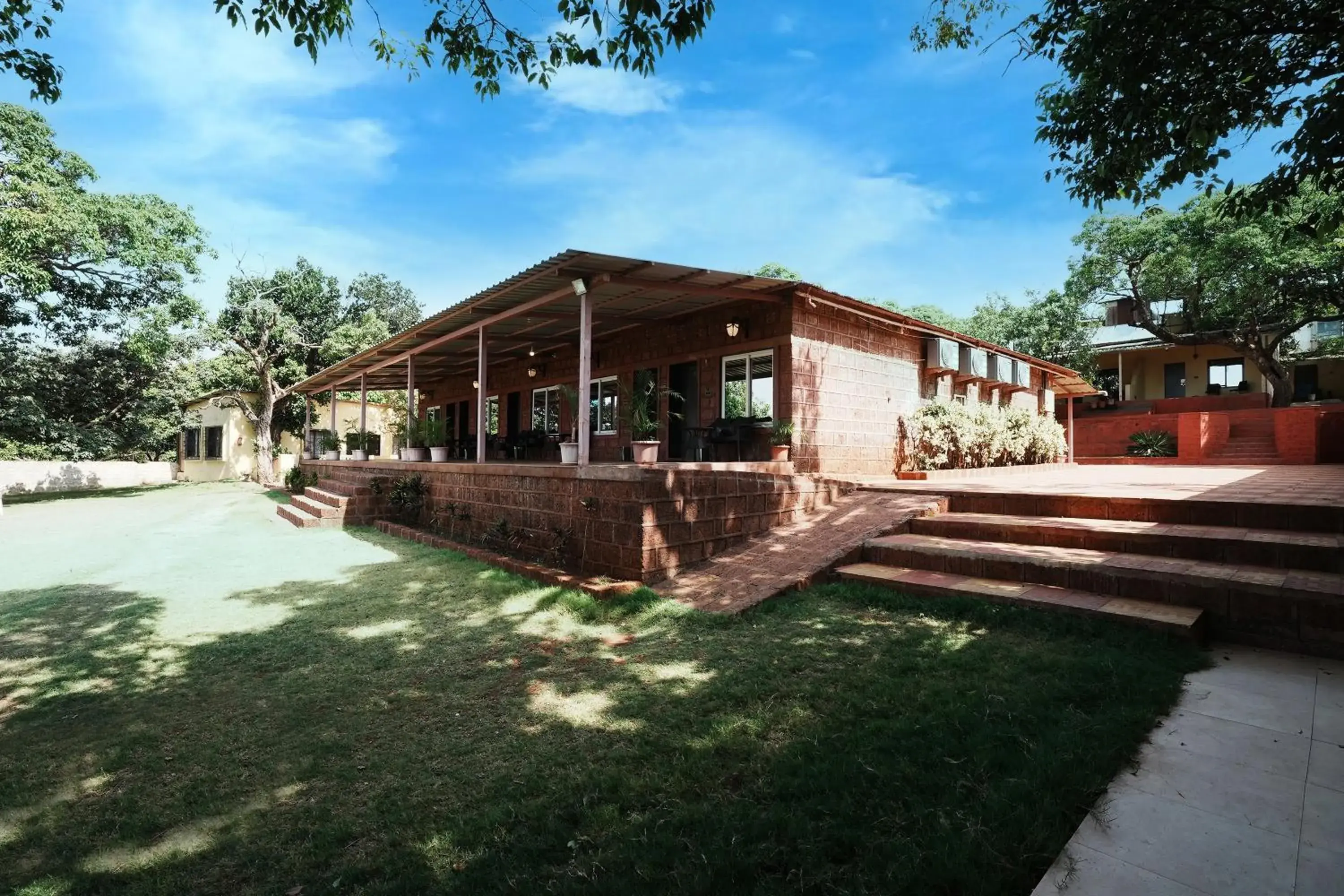 Dwarka Lawns Cottages Dwarka Lawns Cottages