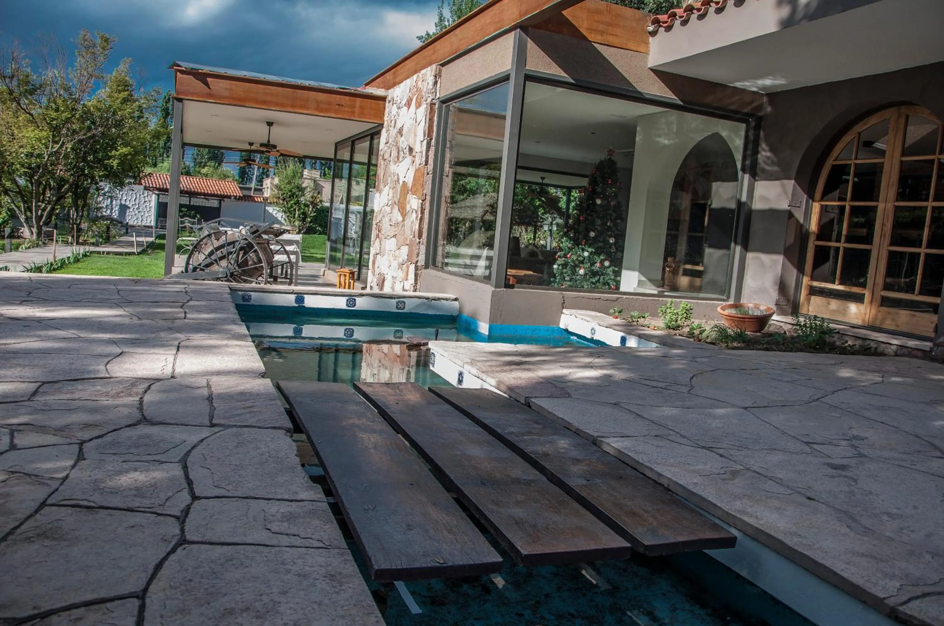 Property building in Terra Campo Posada