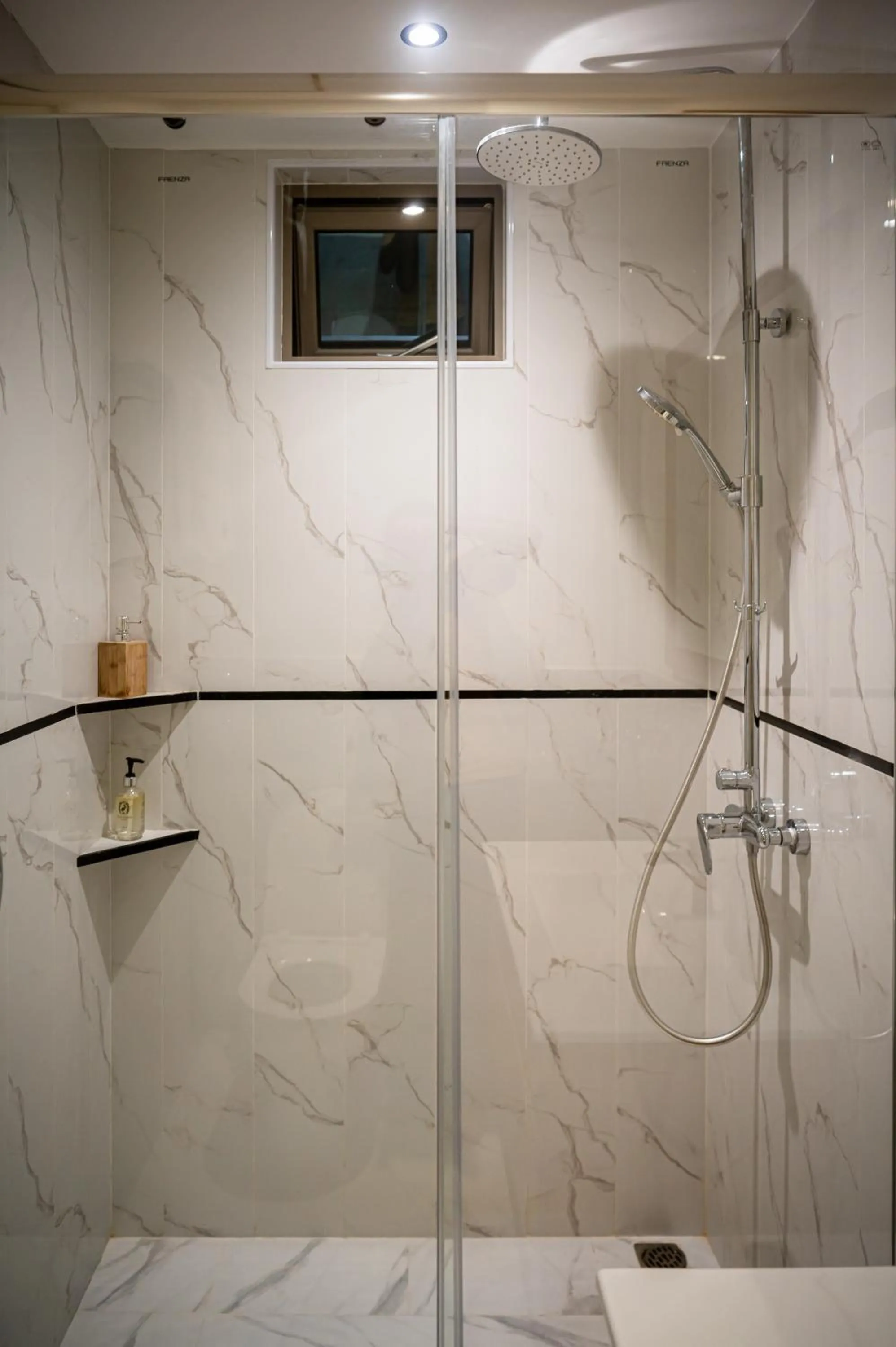 Shower in Tourist Inn Grand