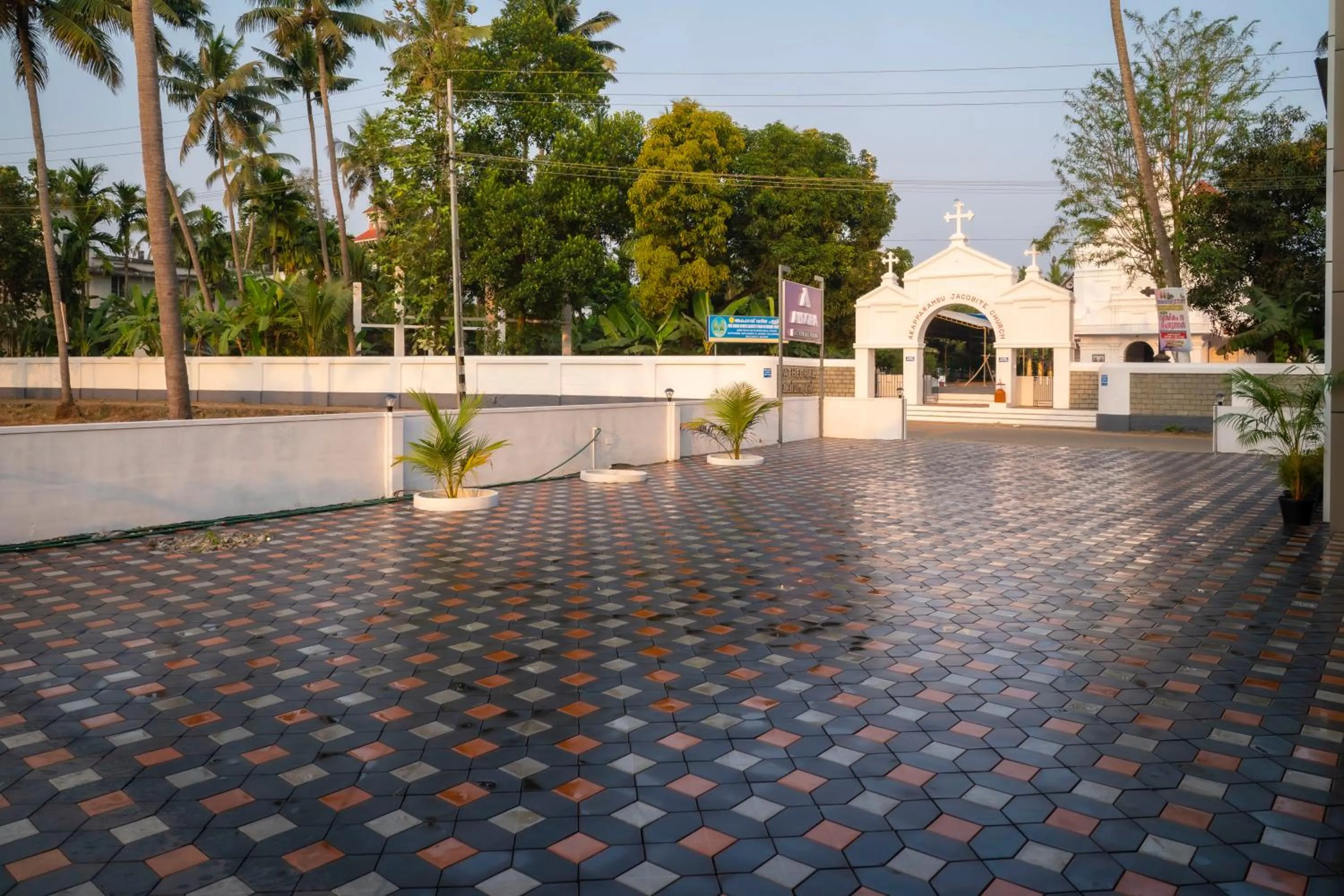 Parking in Aldora Airport Residency