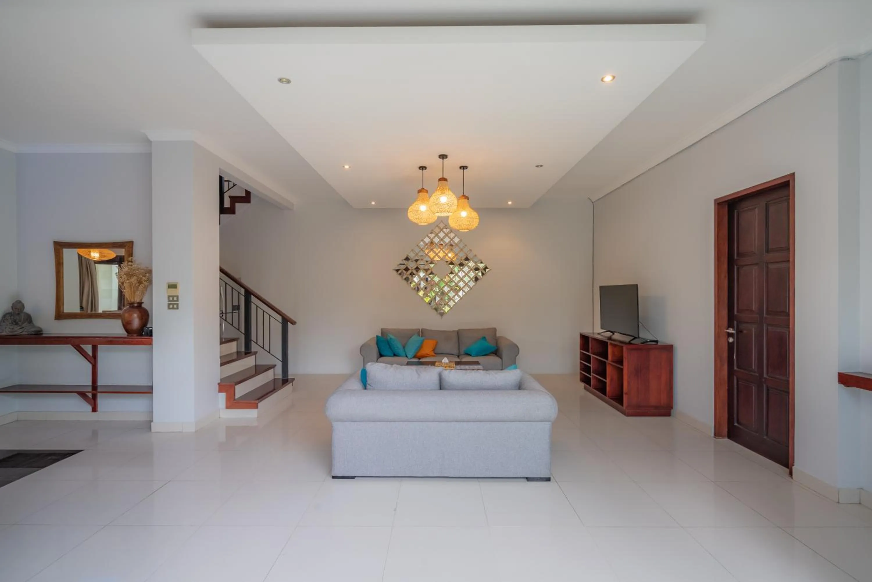 Living room in Echo Suji Villa