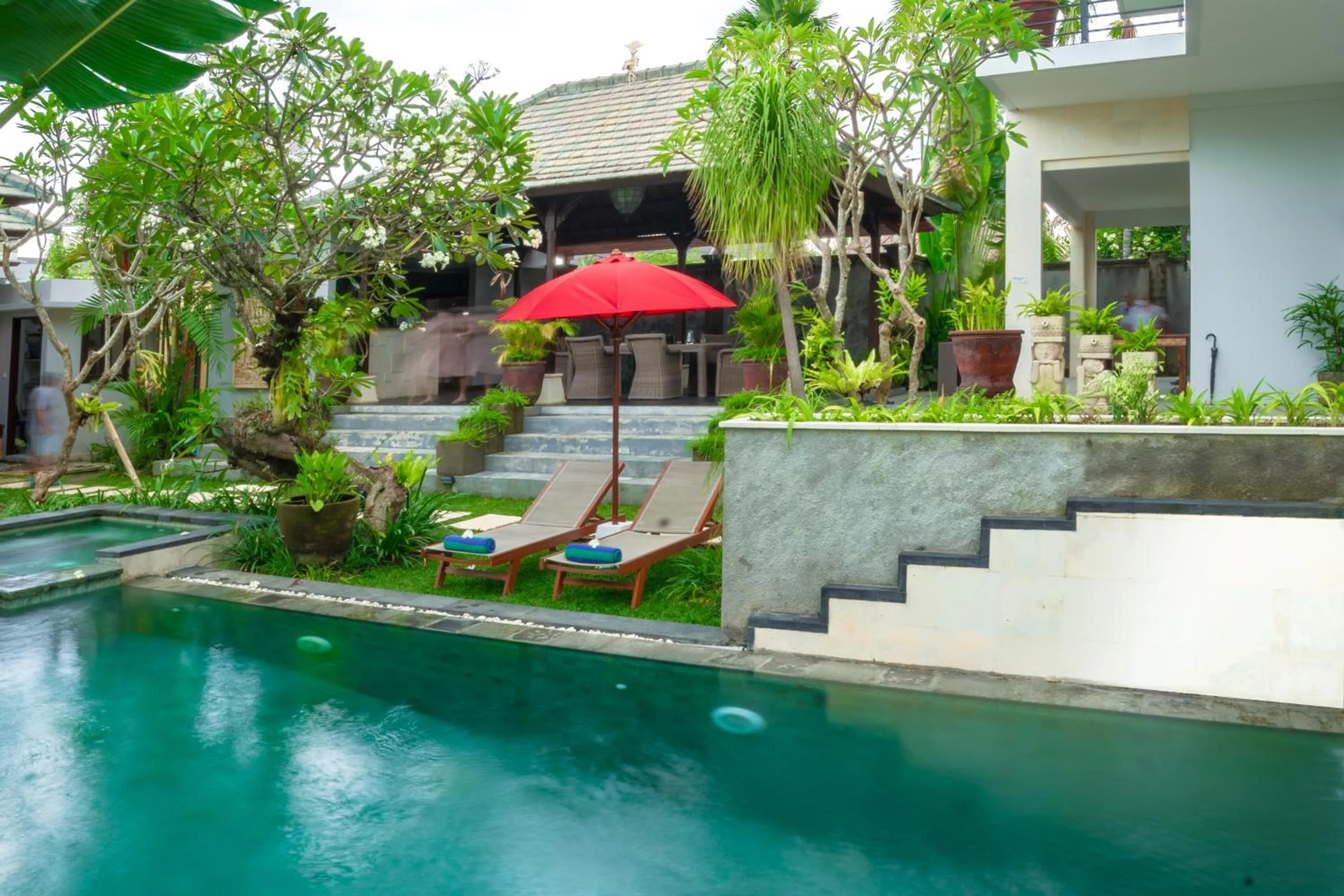 Pool view in Echo Suji Villa