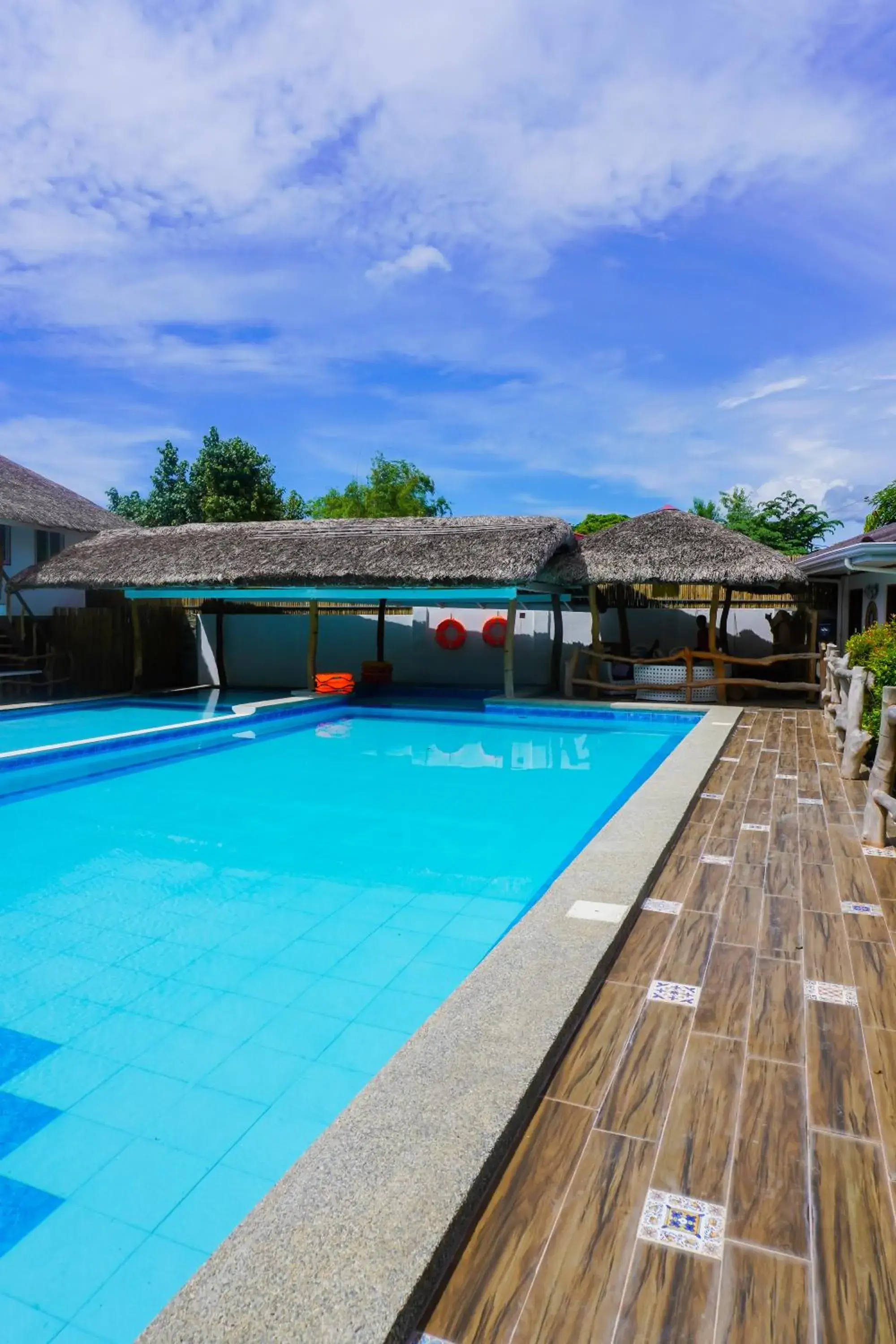 Swimming pool in UNWND Boutique Hotel Calatagan Swimming pool in UNWND Boutique Hotel Calatagan