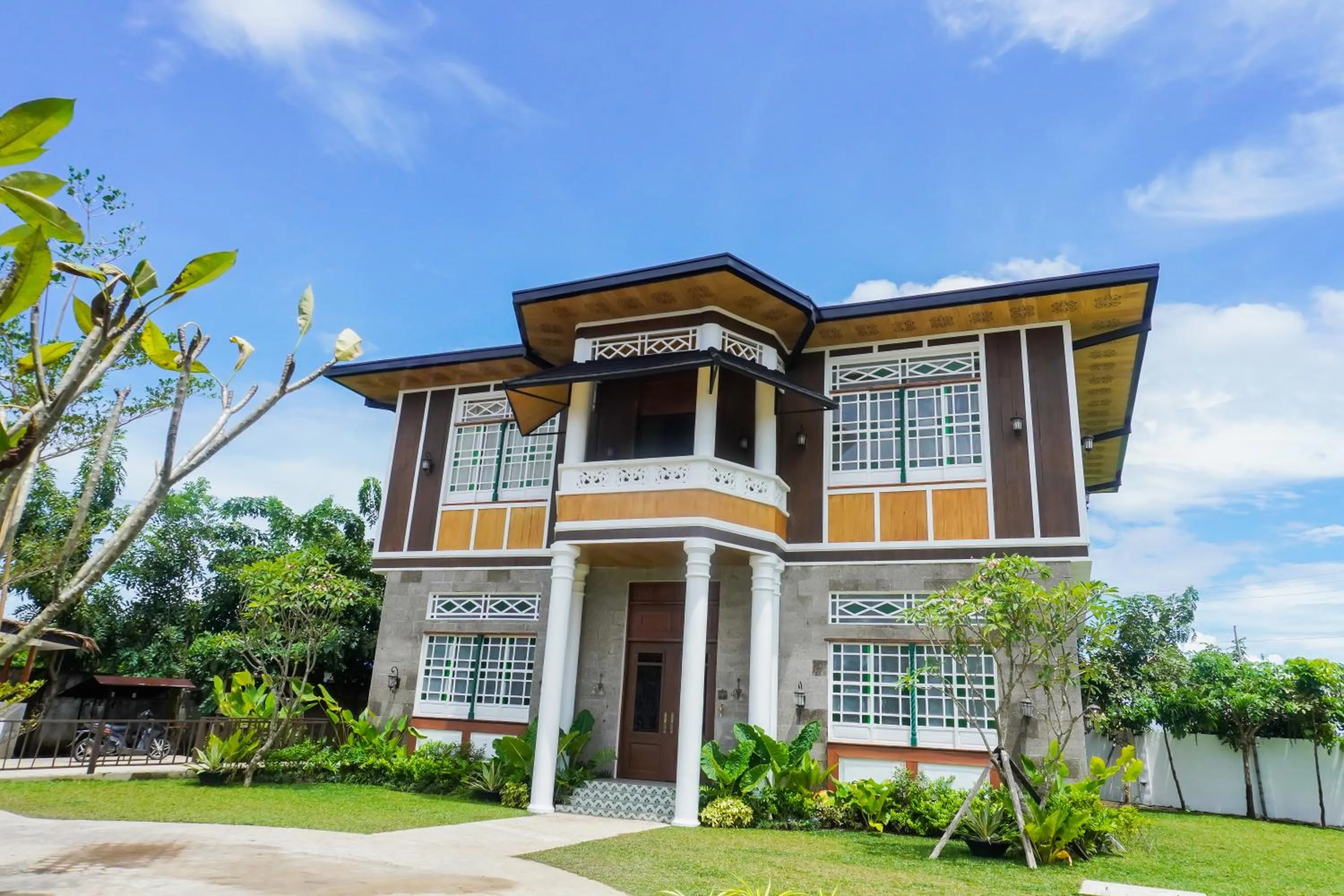 Lobby or reception in UNWND Boutique Hotel Calatagan