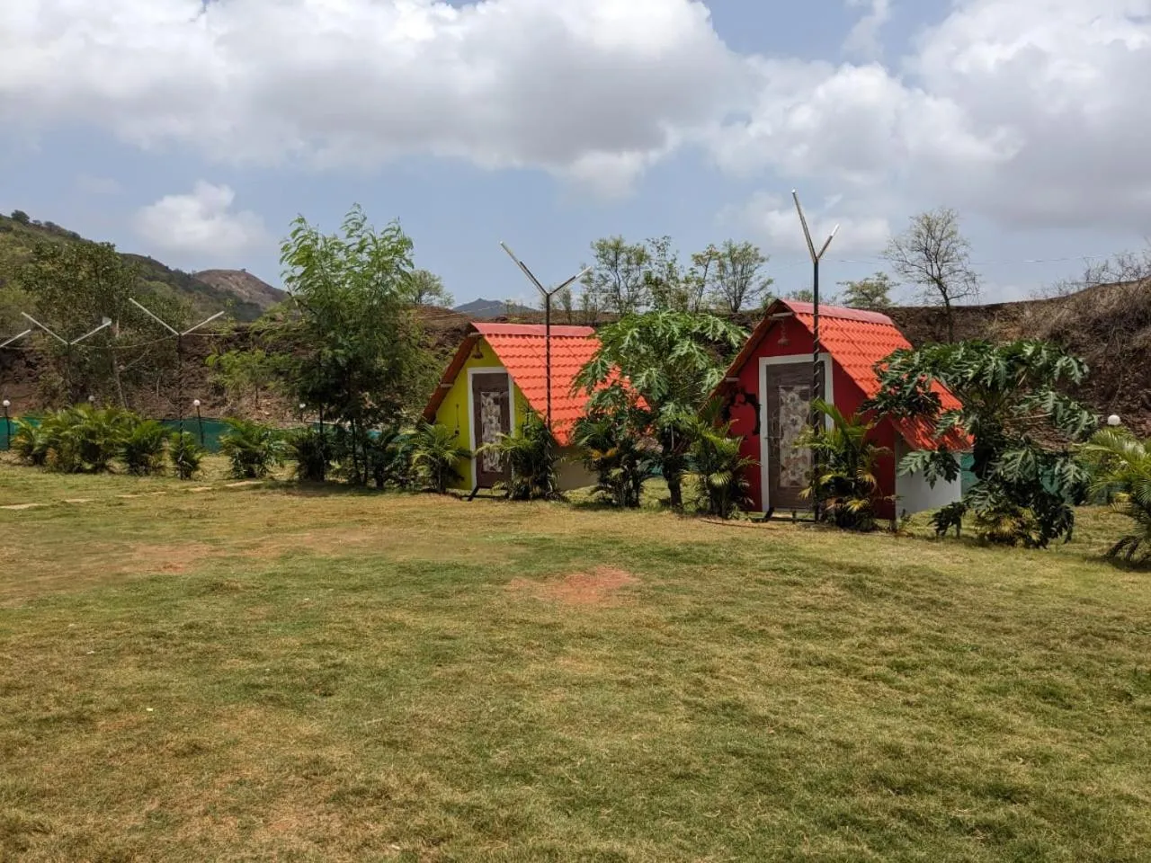 Spring in Panshet Camping