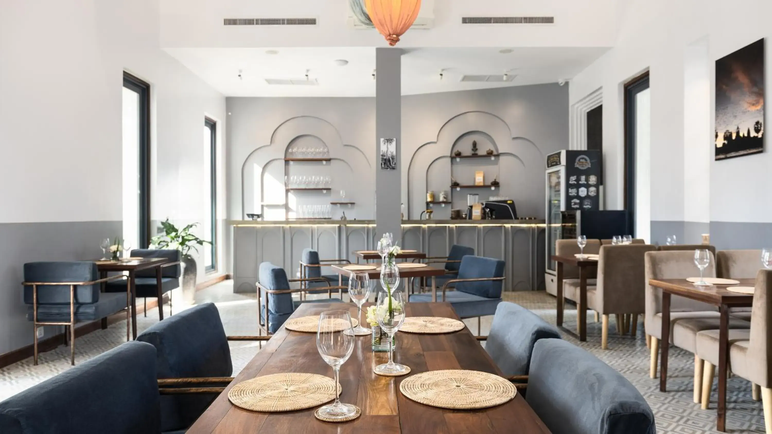 Restaurant/places to eat in Reservoir, Yoga & Wellness Retreat Restaurant/places to eat in Reservoir, Yoga & Wellness Retreat