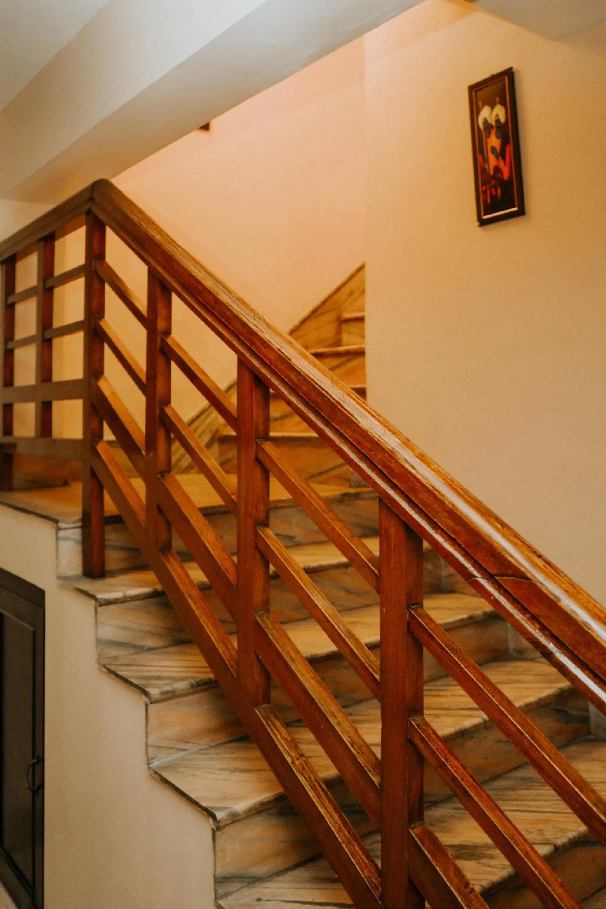 Hotel Siddhi Vinayak Regency, Mg Marg