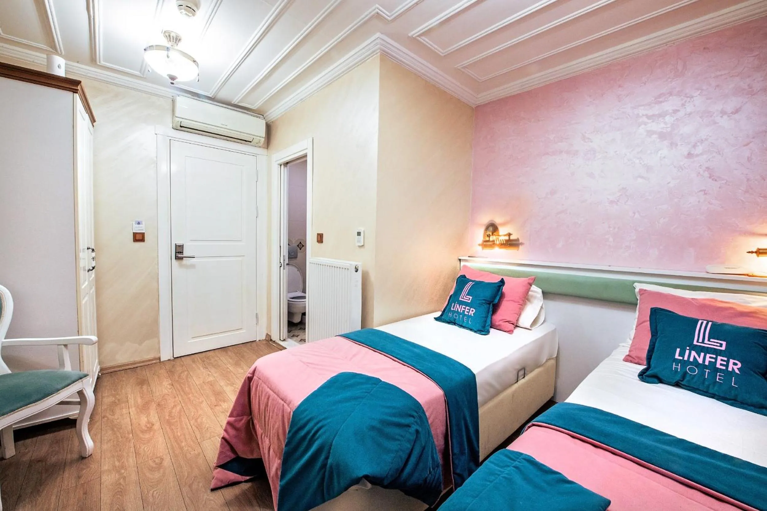 Bed in Linfer Hotel Taksim