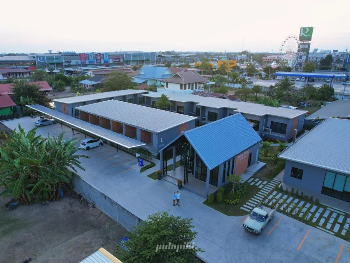 Parking in Destino Hotel Surin