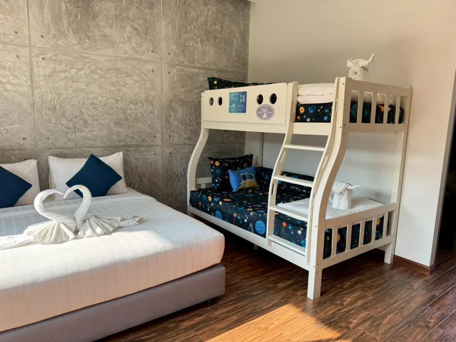 Bed in Destino Hotel Surin Bed in Destino Hotel Surin