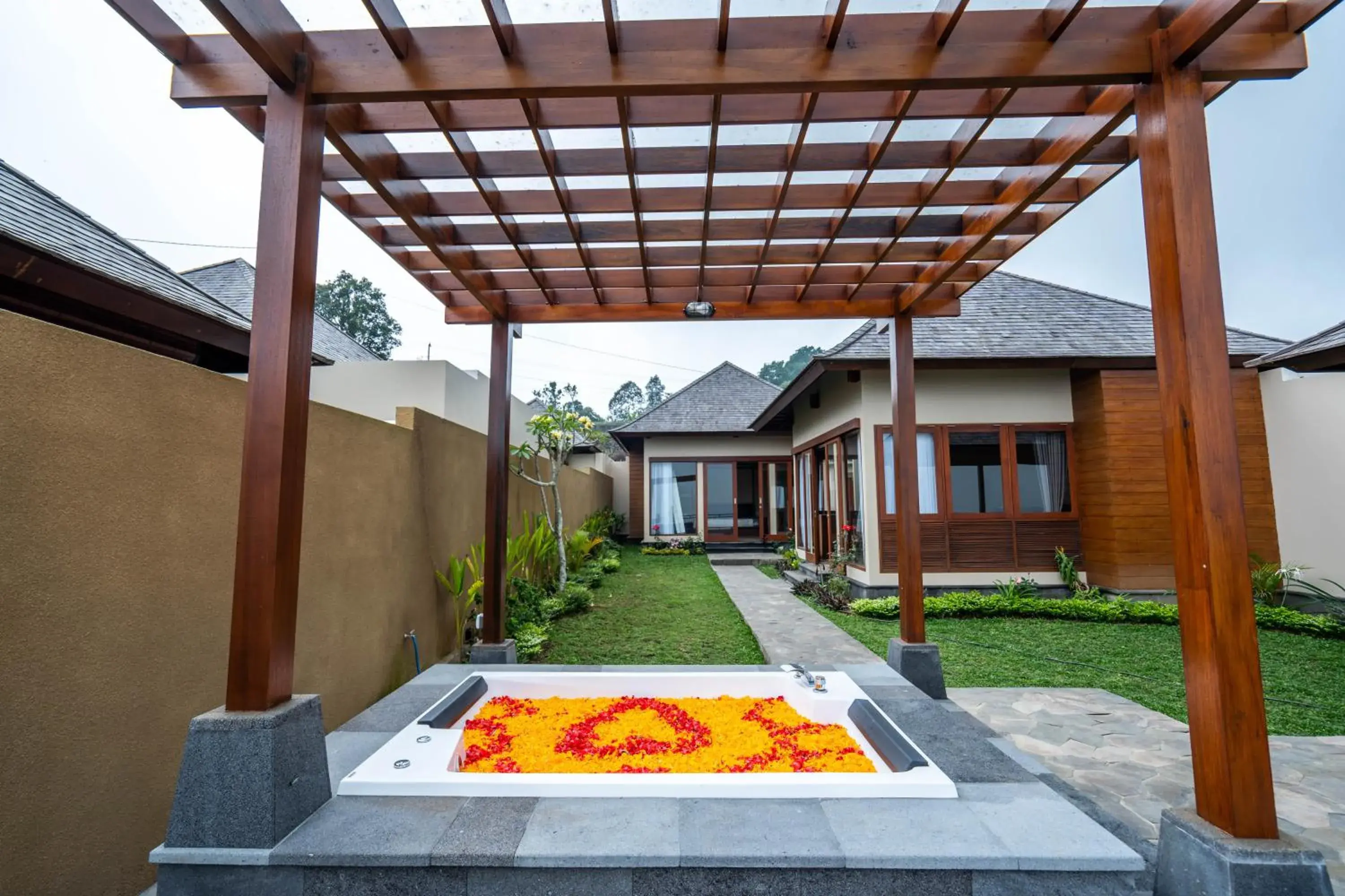 Property building in Shankara Munduk Bali Property building in Shankara Munduk Bali