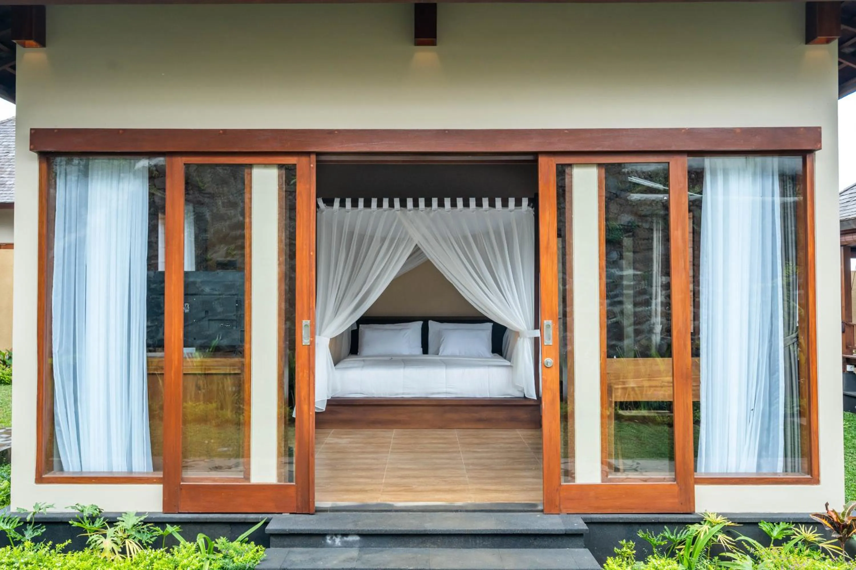 Bed in Shankara Munduk Bali