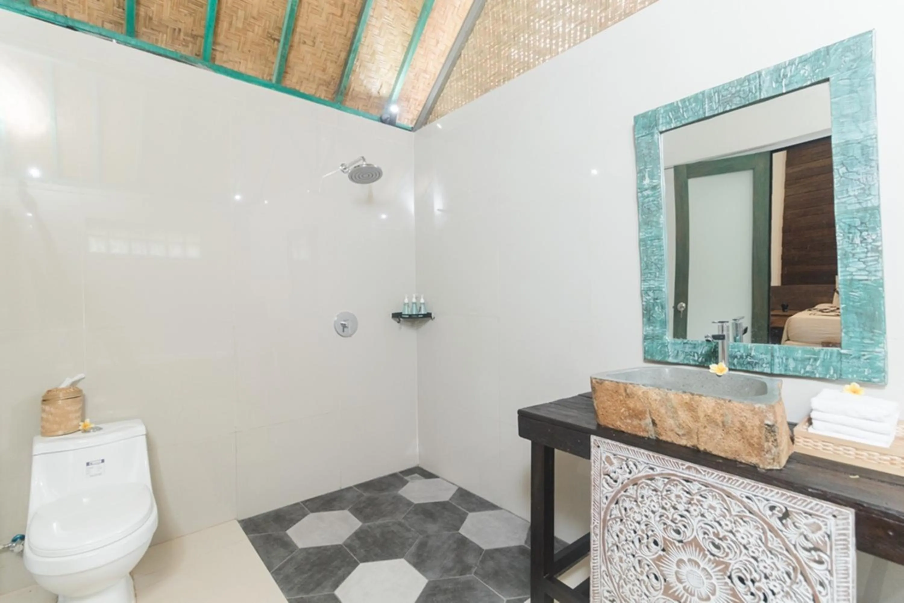 Bathroom in Nawa Sakti Ubud Suite