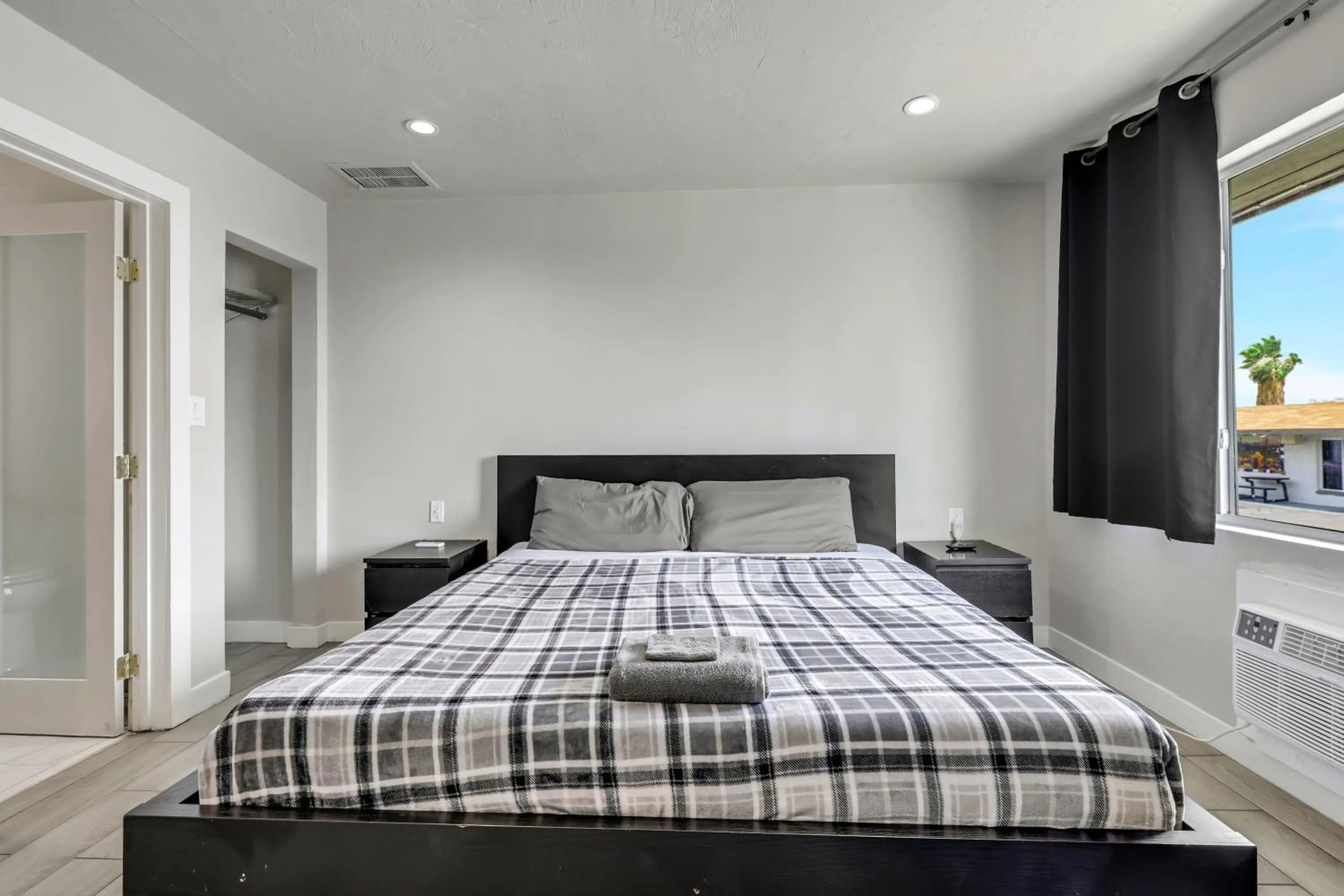 Bed in Desert Moon Motel