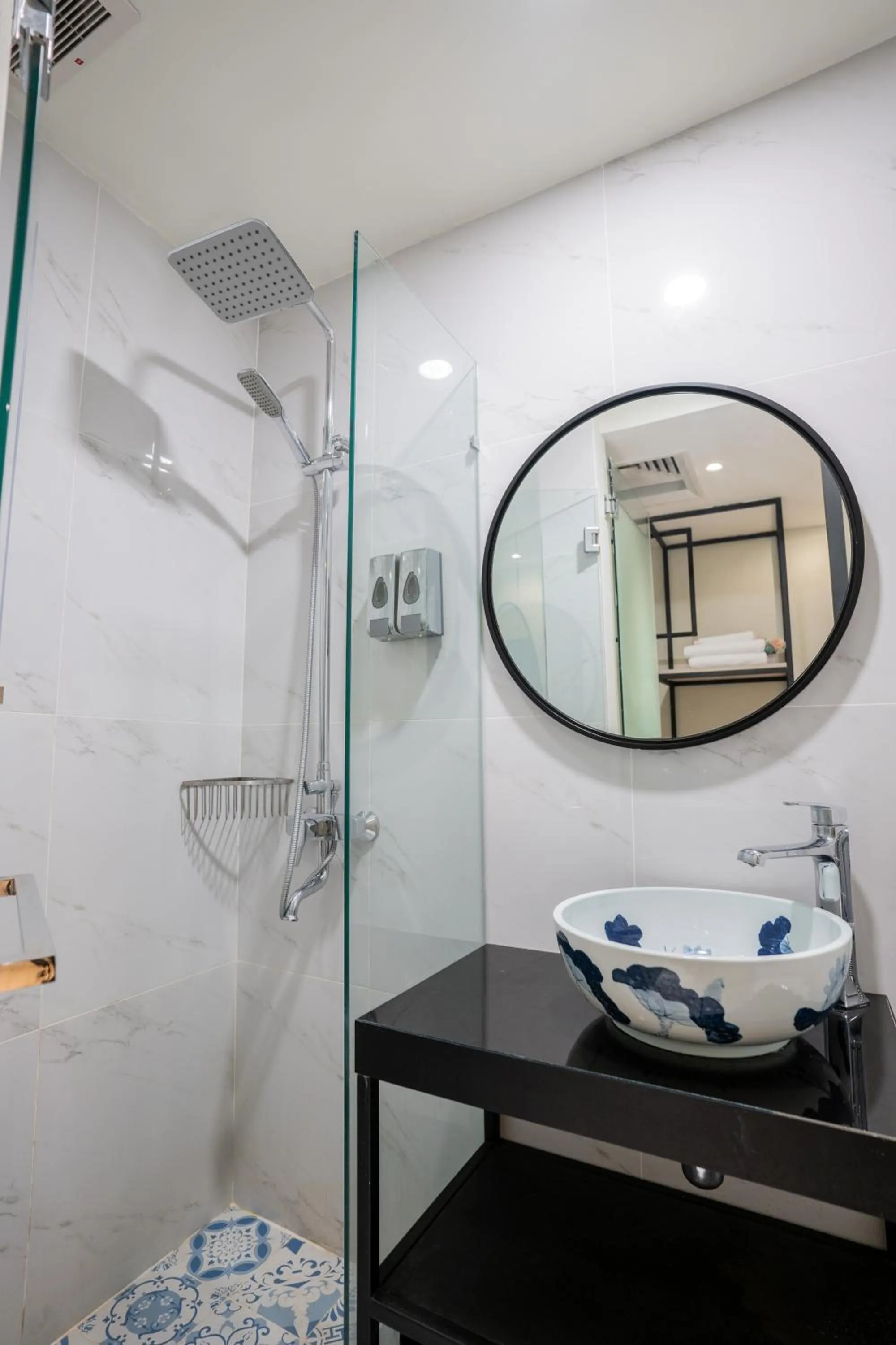 Bathroom in Floresta Hotel Chinatown