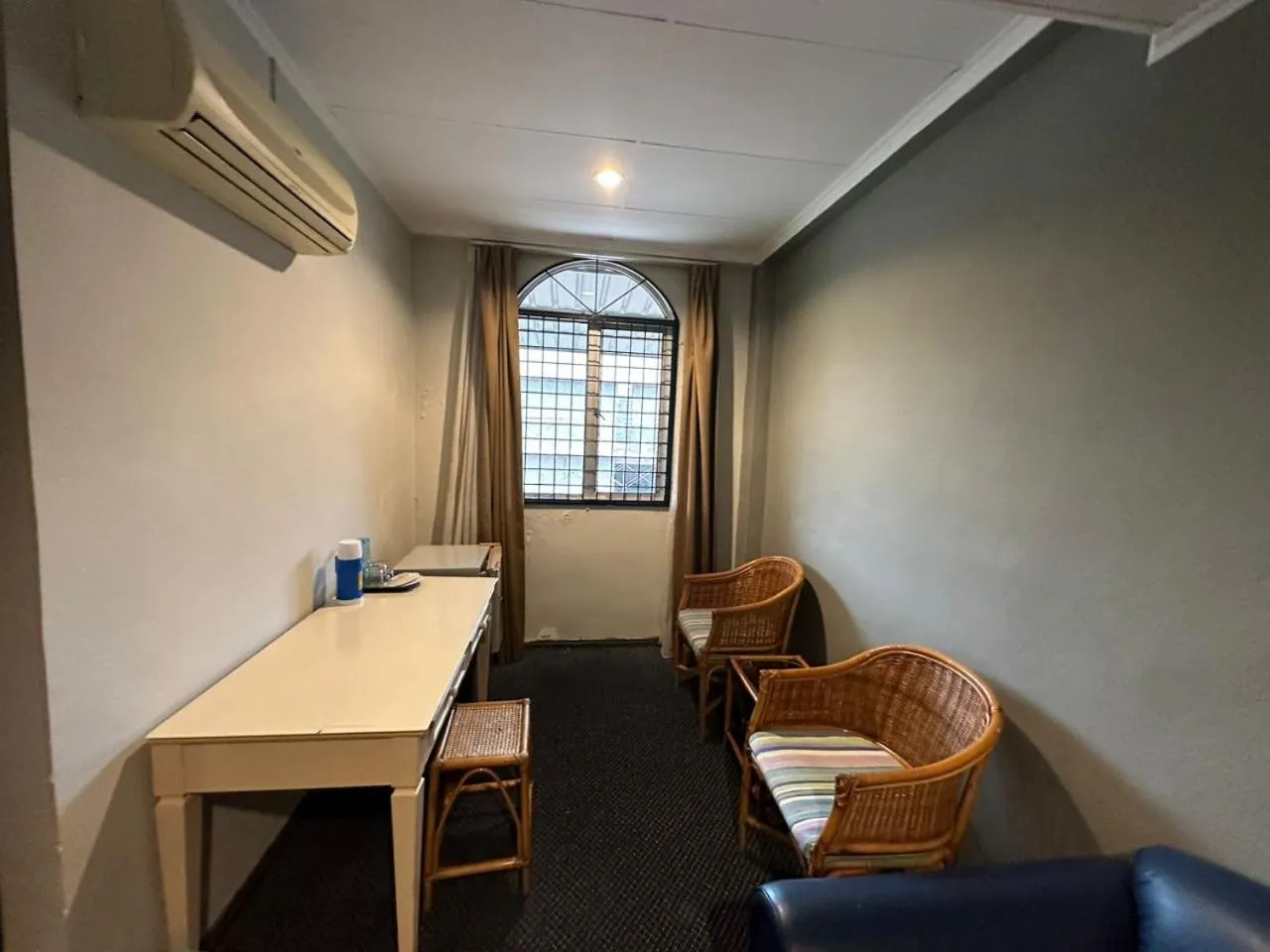 Bedroom in Sandakan Inn