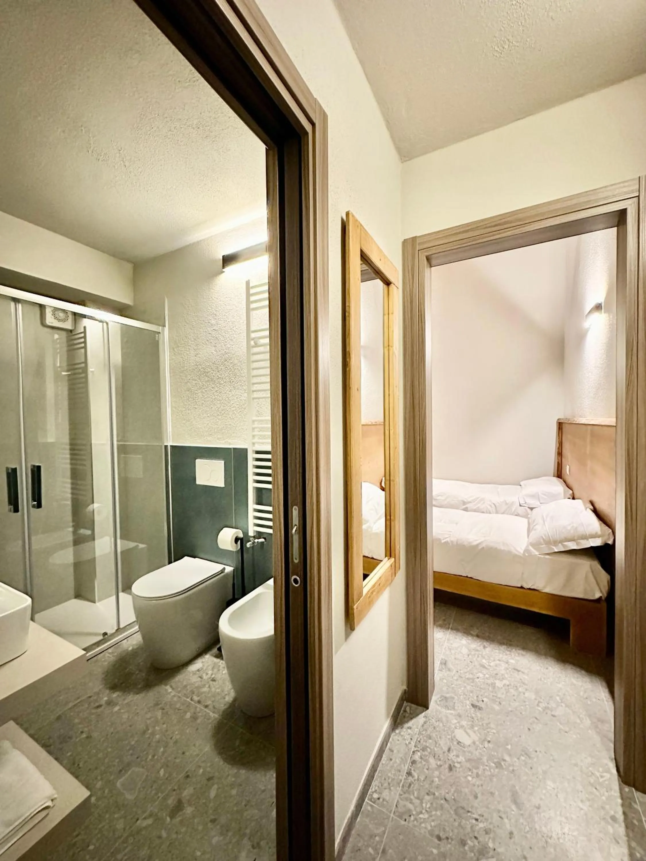 Bathroom, Bed in Case Verdi
