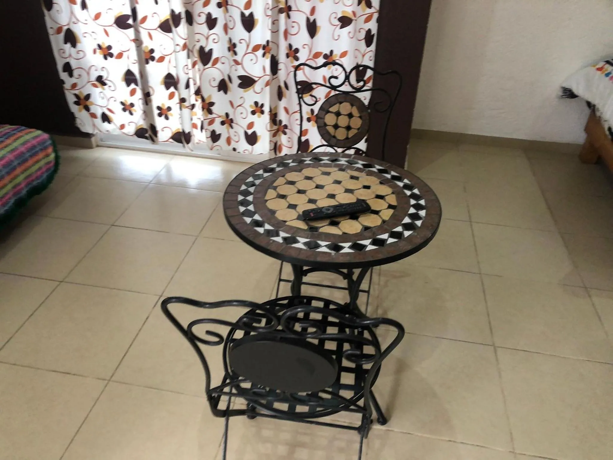 Seating area in Los Robles