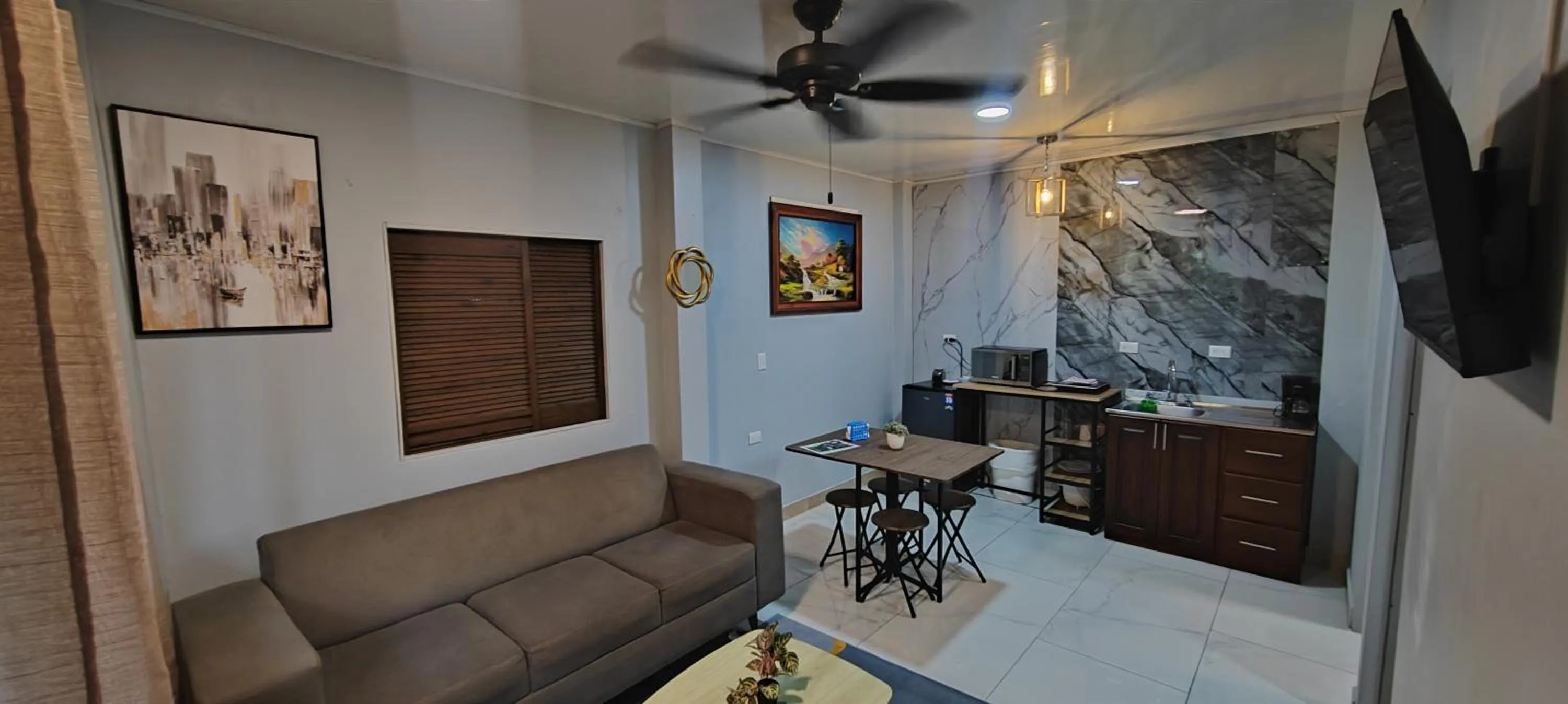 Swimming pool in Ballena Rey Hotel