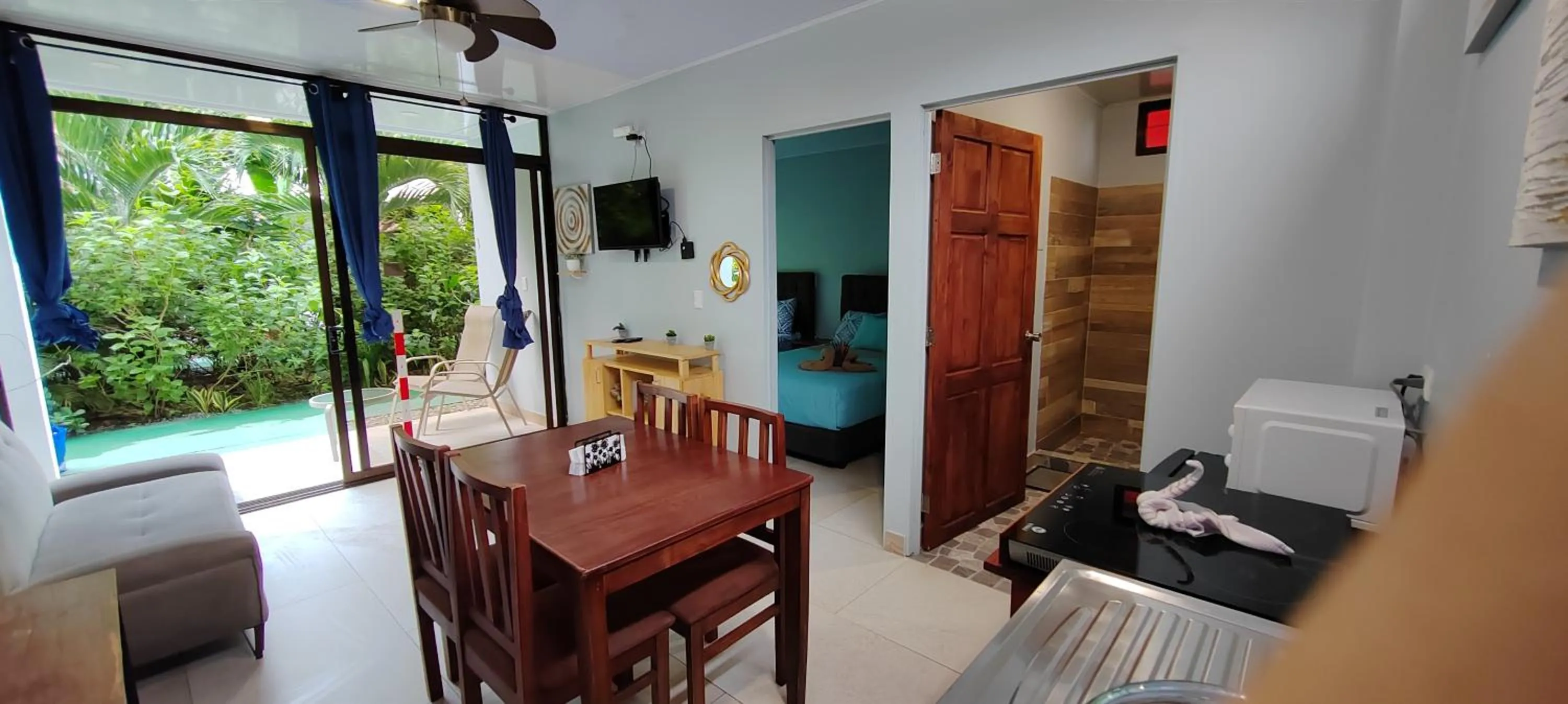 Patio in Ballena Rey Hotel