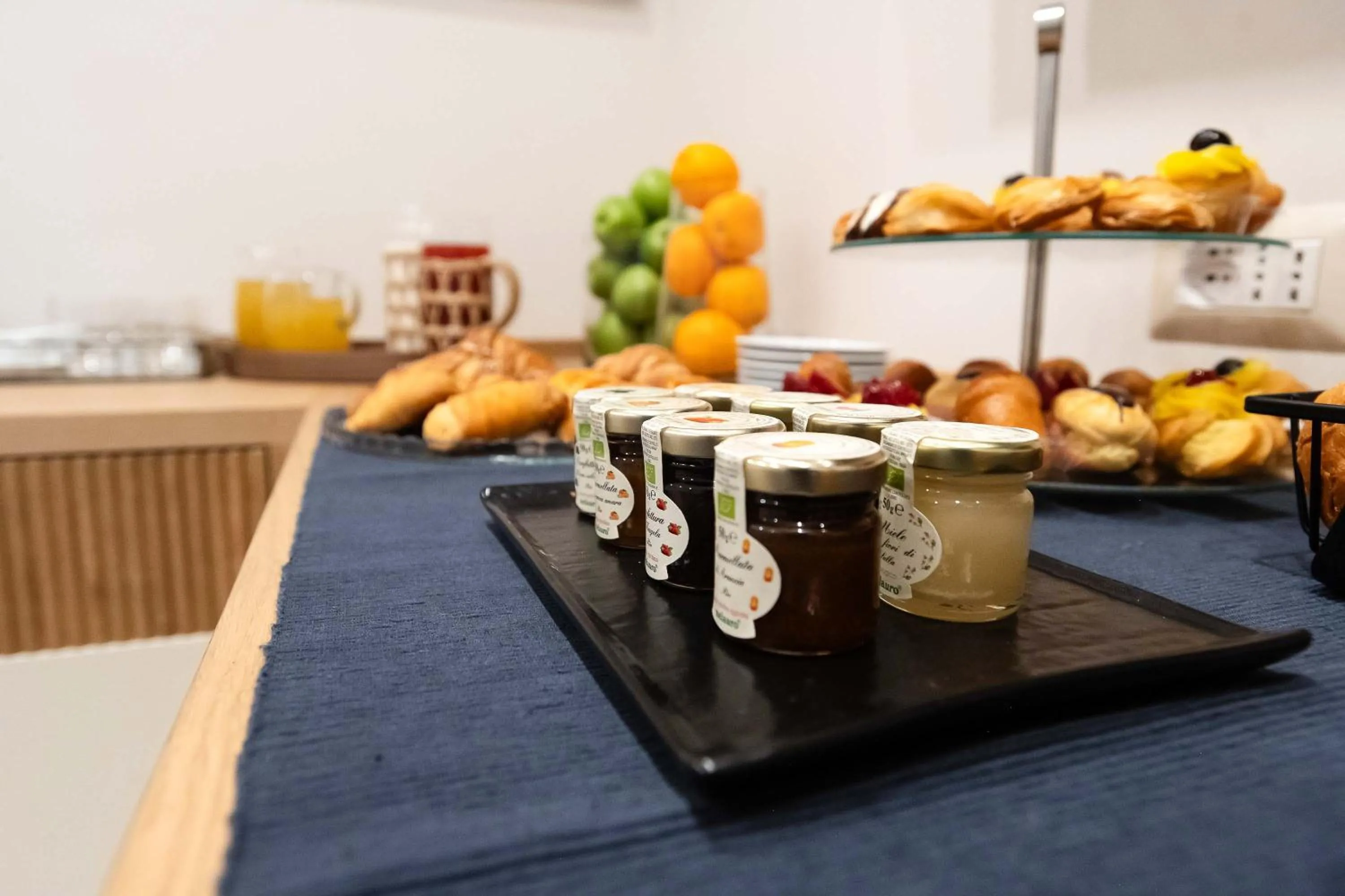 Food and drinks in Imperatrice Suites