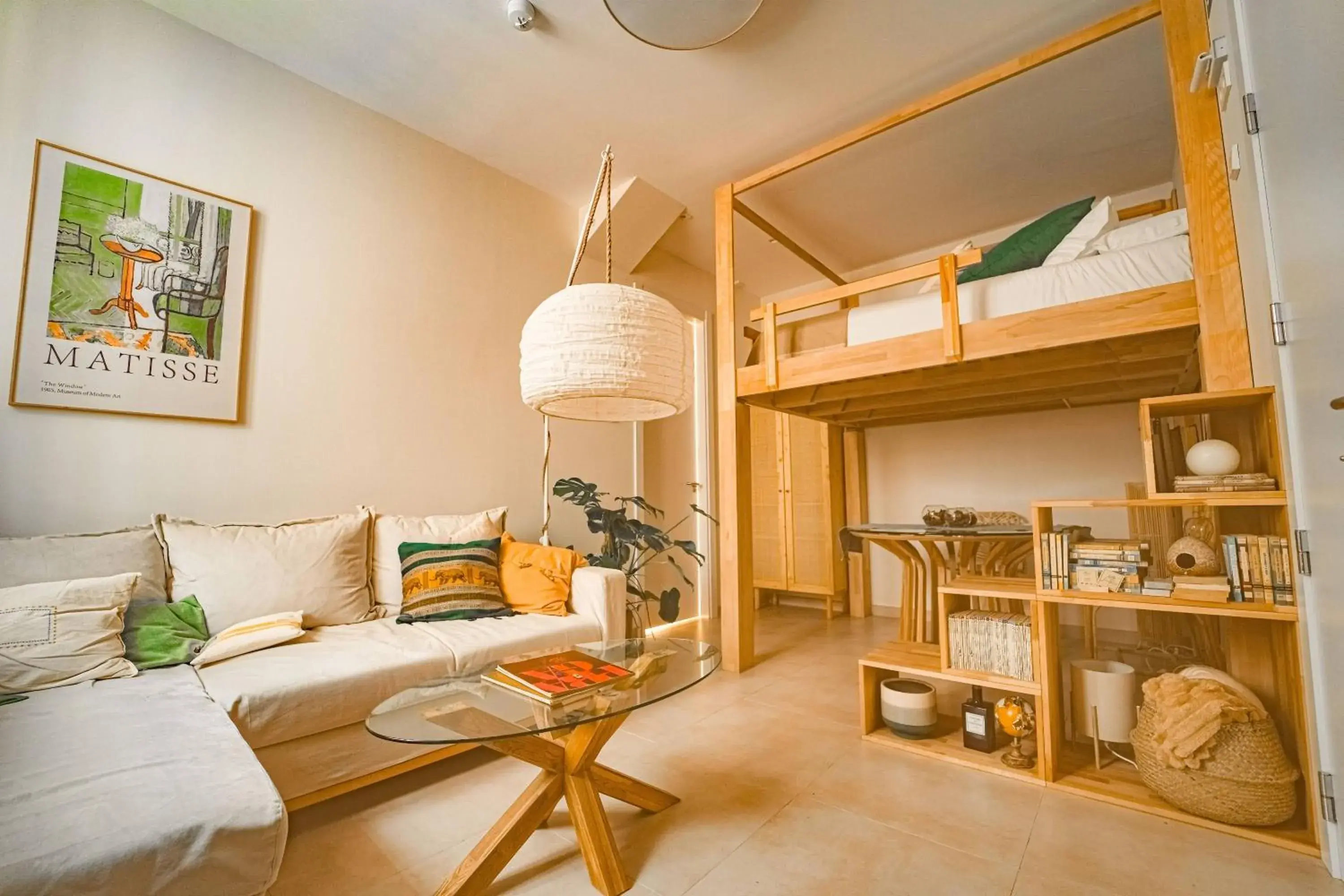 Deluxe Double Studio - single occupancy in 4 Bears Studios Deluxe Double Studio - single occupancy in 4 Bears Studios