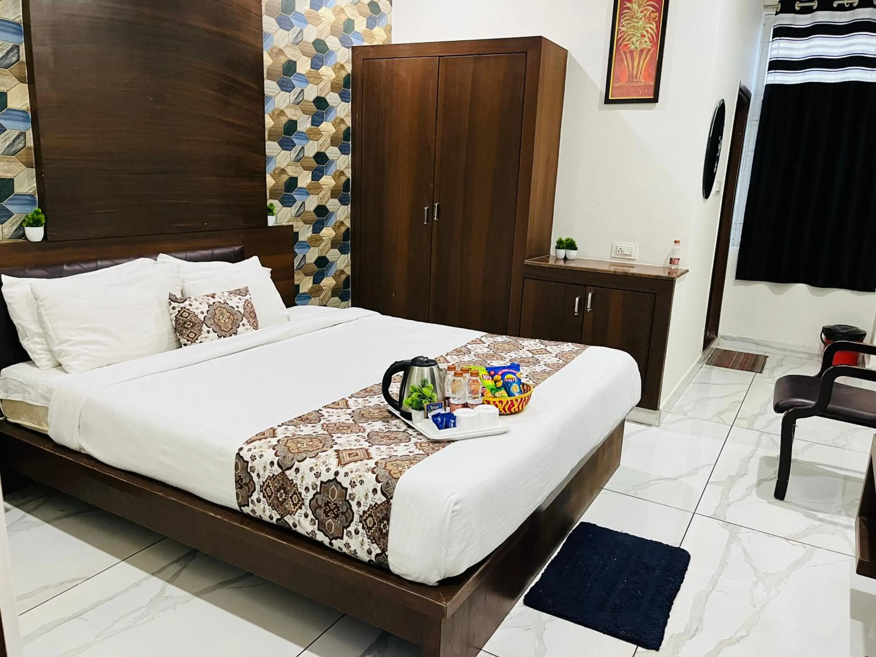 Bed in Hotel Plaza Hyderabad Airport Zone