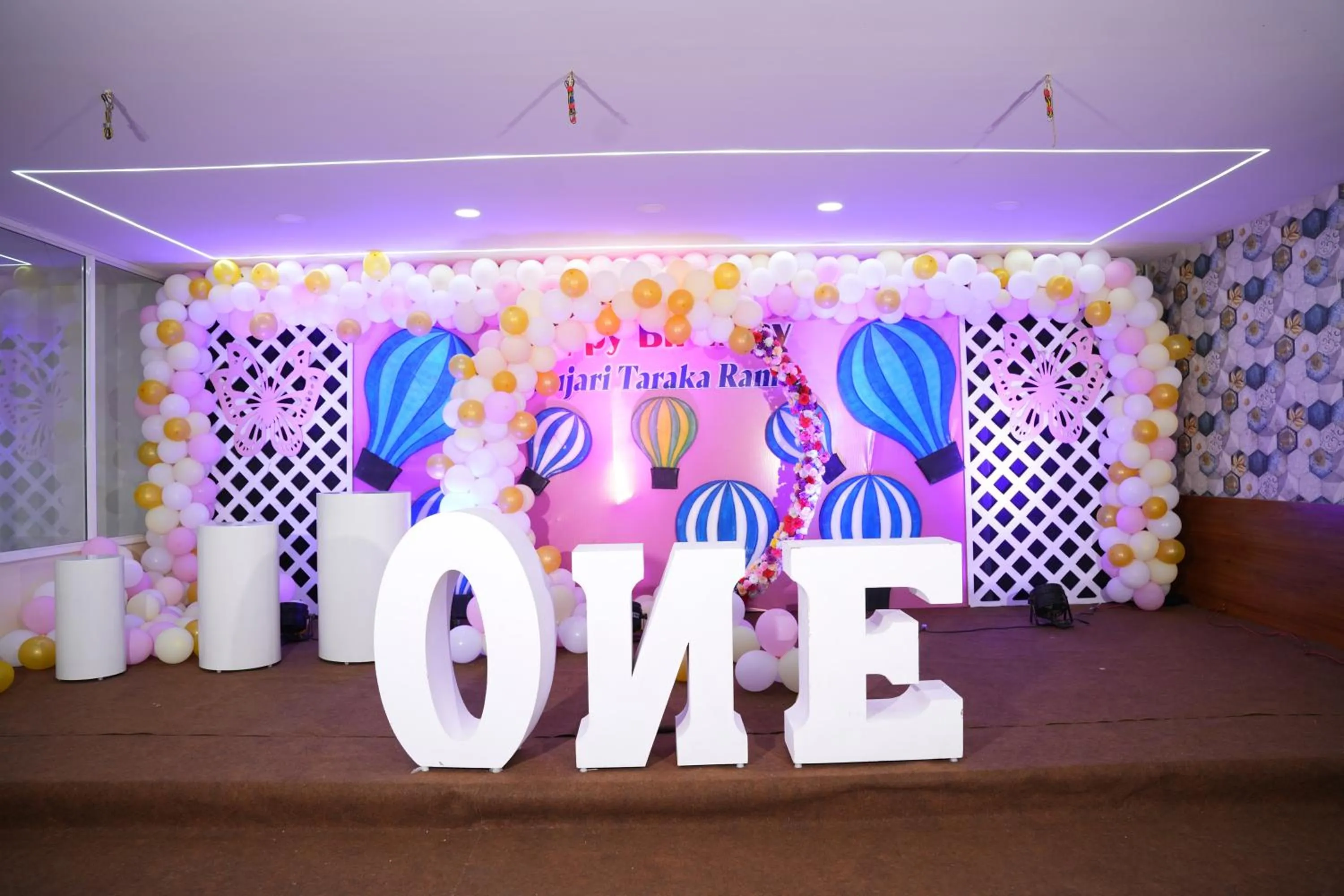 Banquet/Function facilities in Hotel Plaza Hyderabad Airport Zone