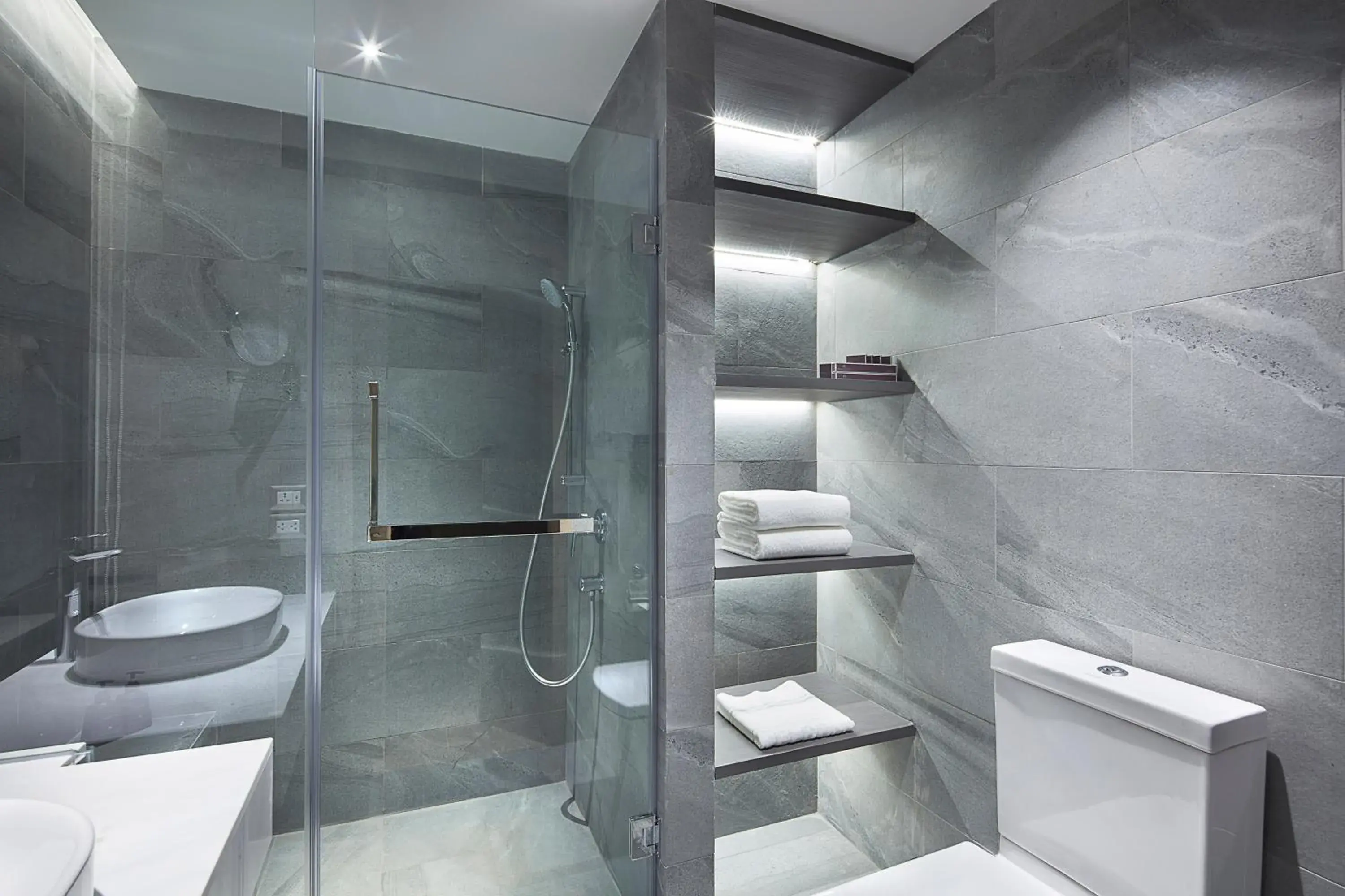 Grace At Five by Grace Hotel Bangkok Grace At Five by Grace Hotel Bangkok