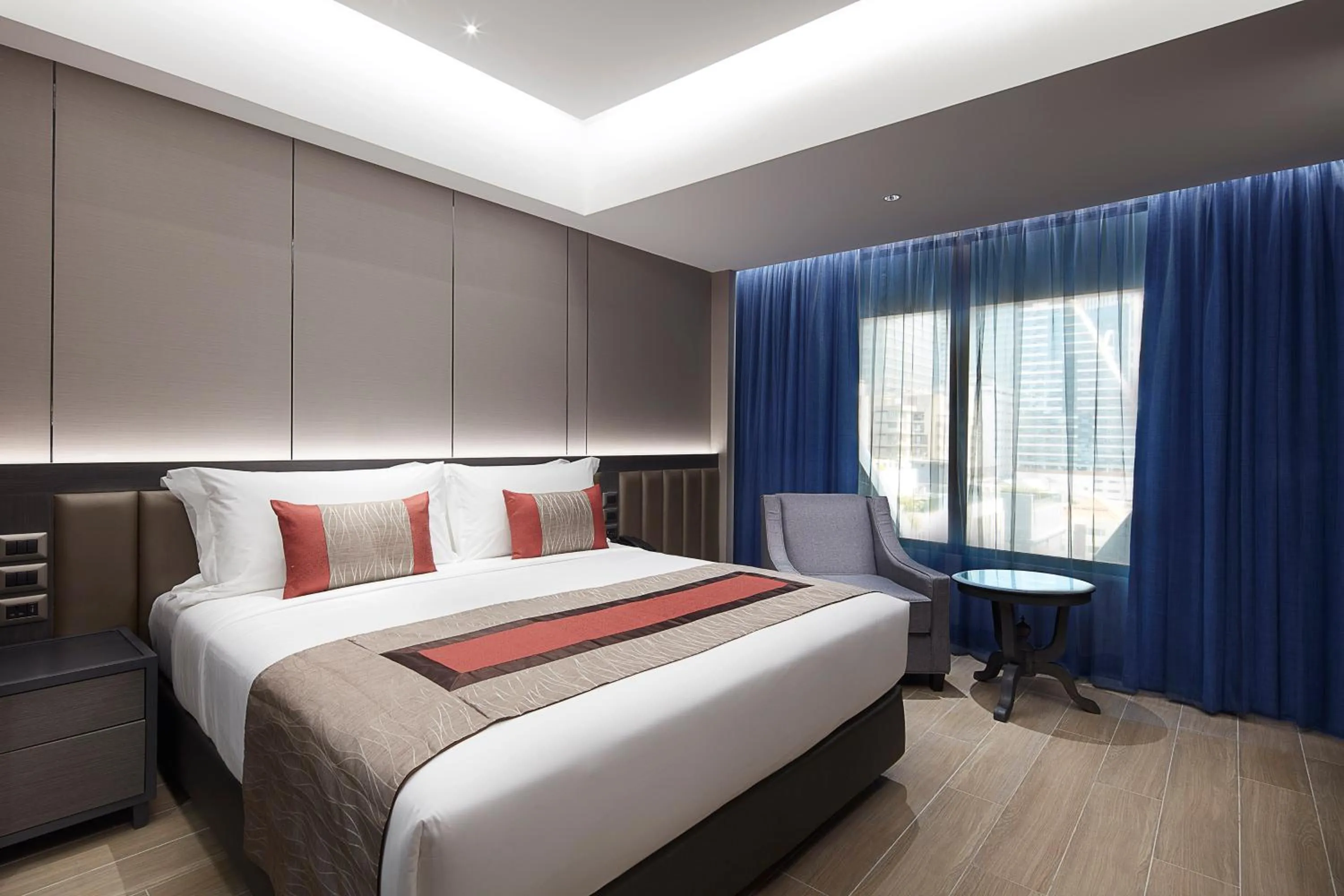 Bed in Grace At Five by Grace Hotel Bangkok