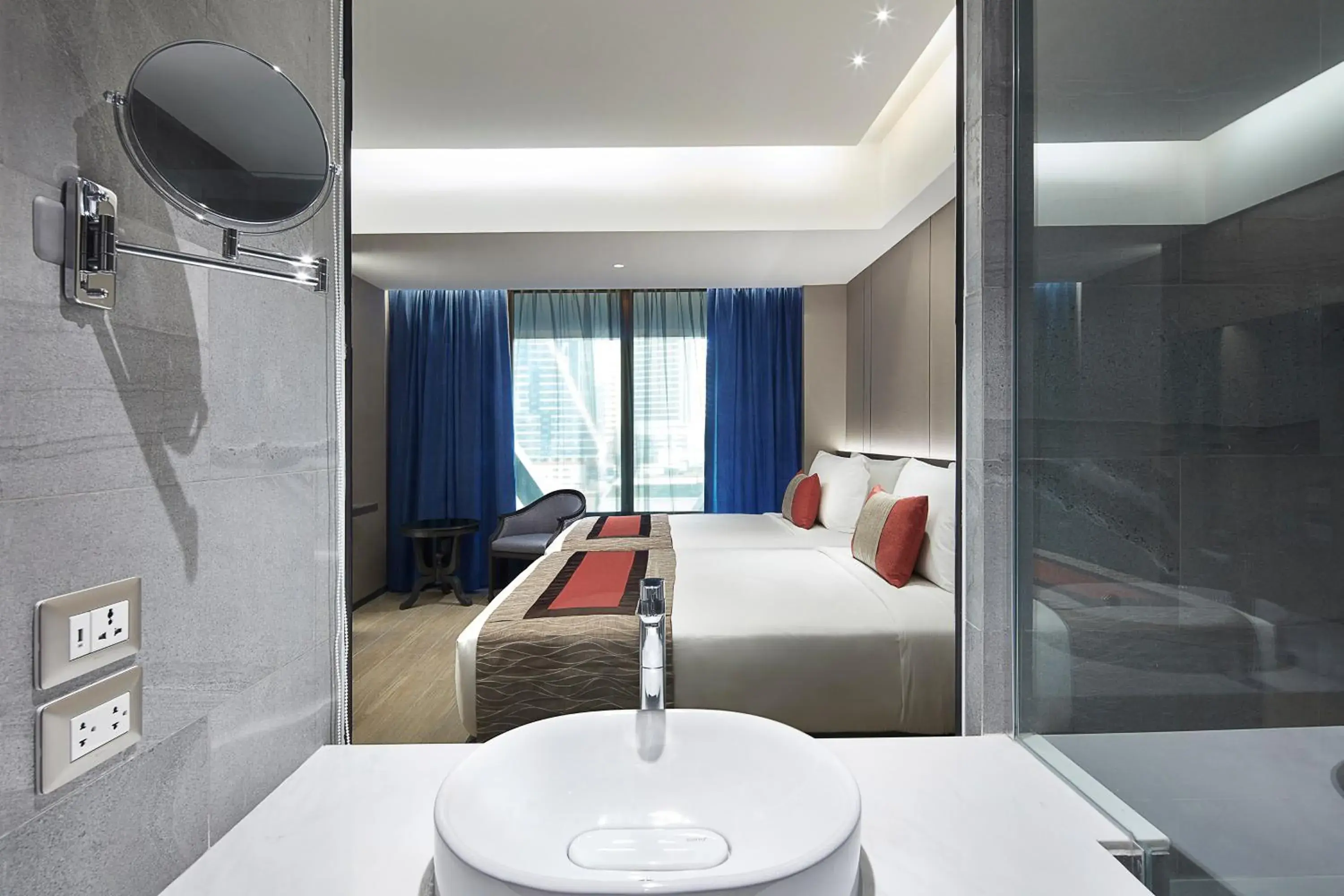 Bed in Grace At Five by Grace Hotel Bangkok Bed in Grace At Five by Grace Hotel Bangkok