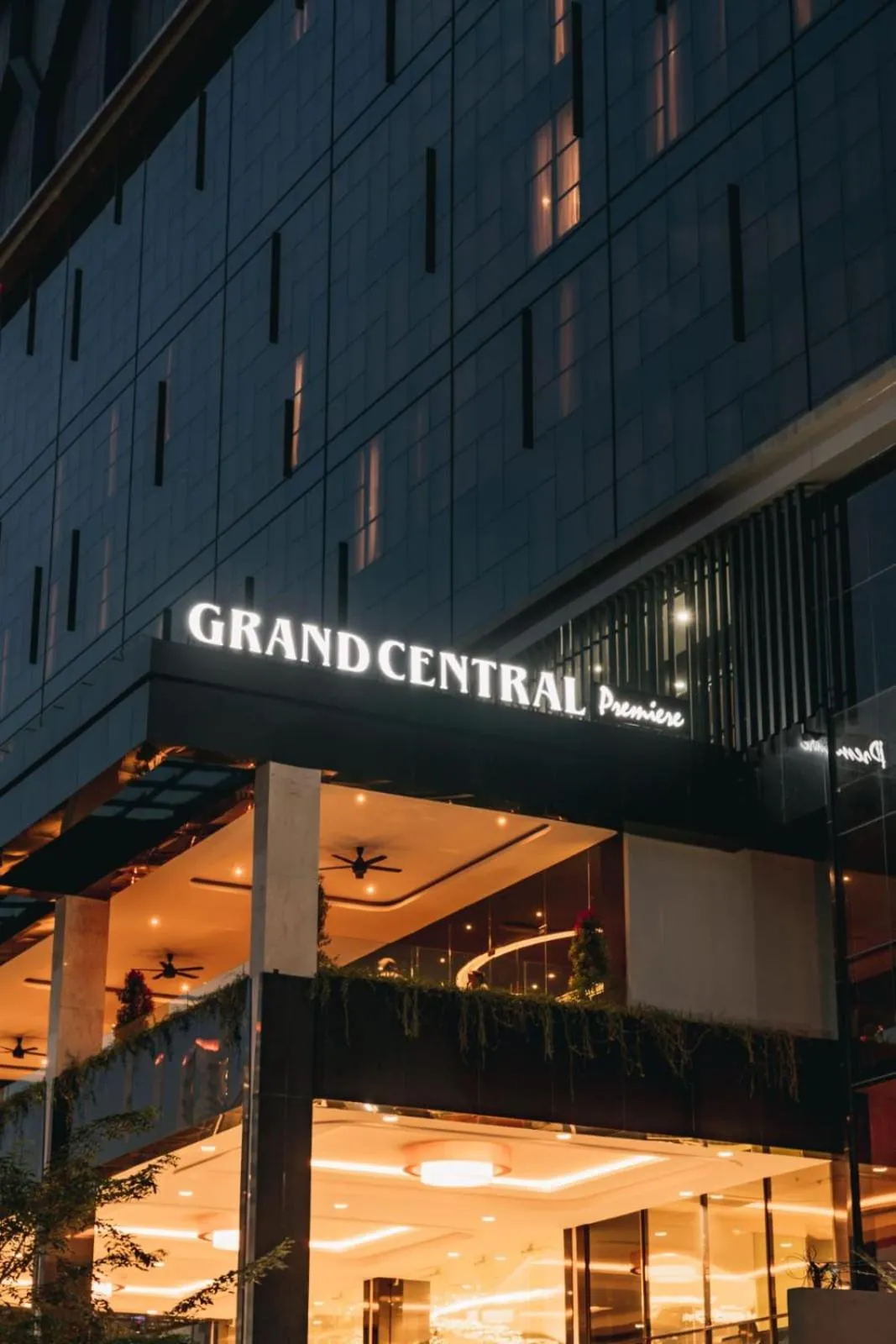Grand Central Premier