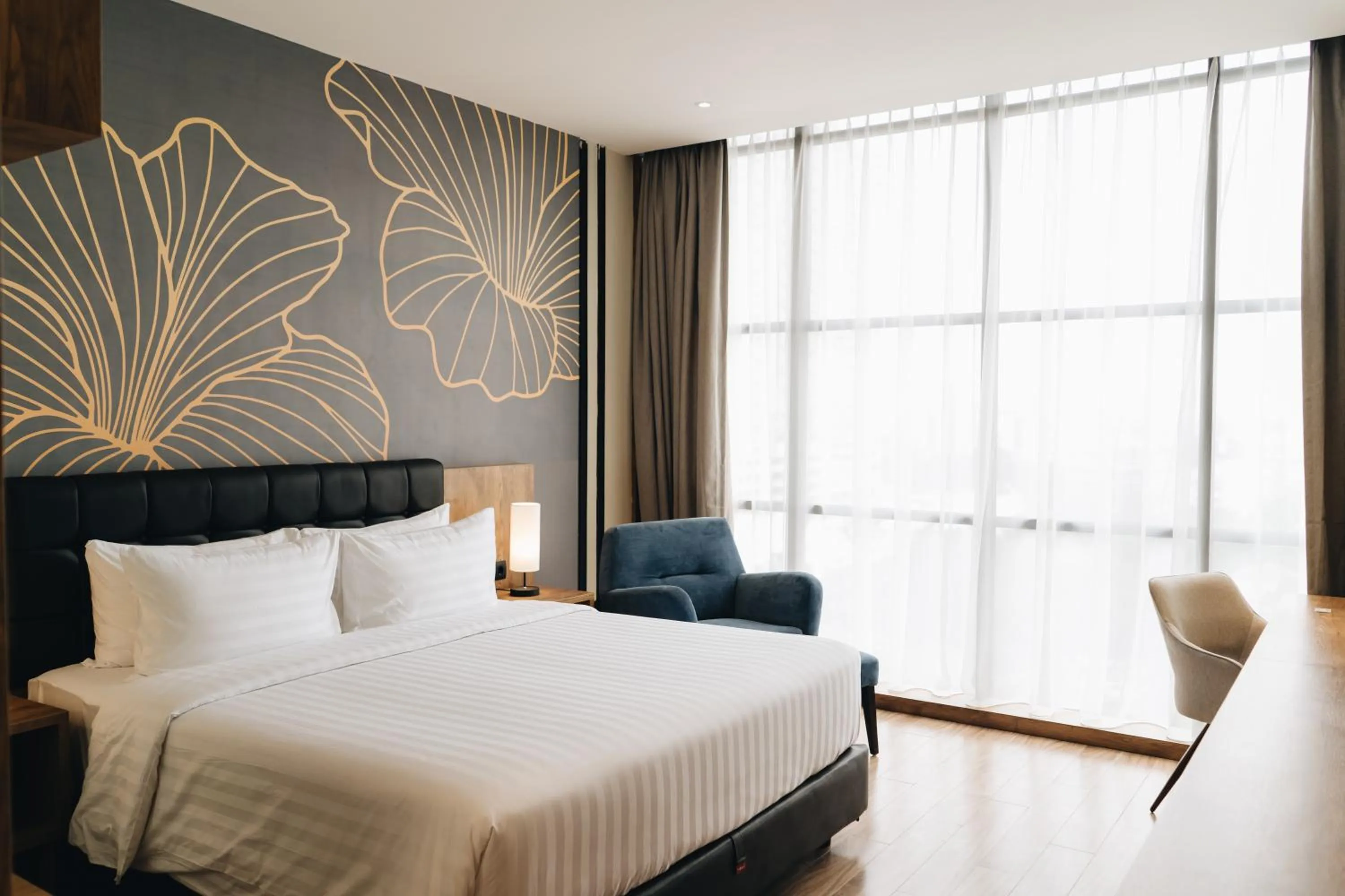 Property building, Bed in Grand Central Premier