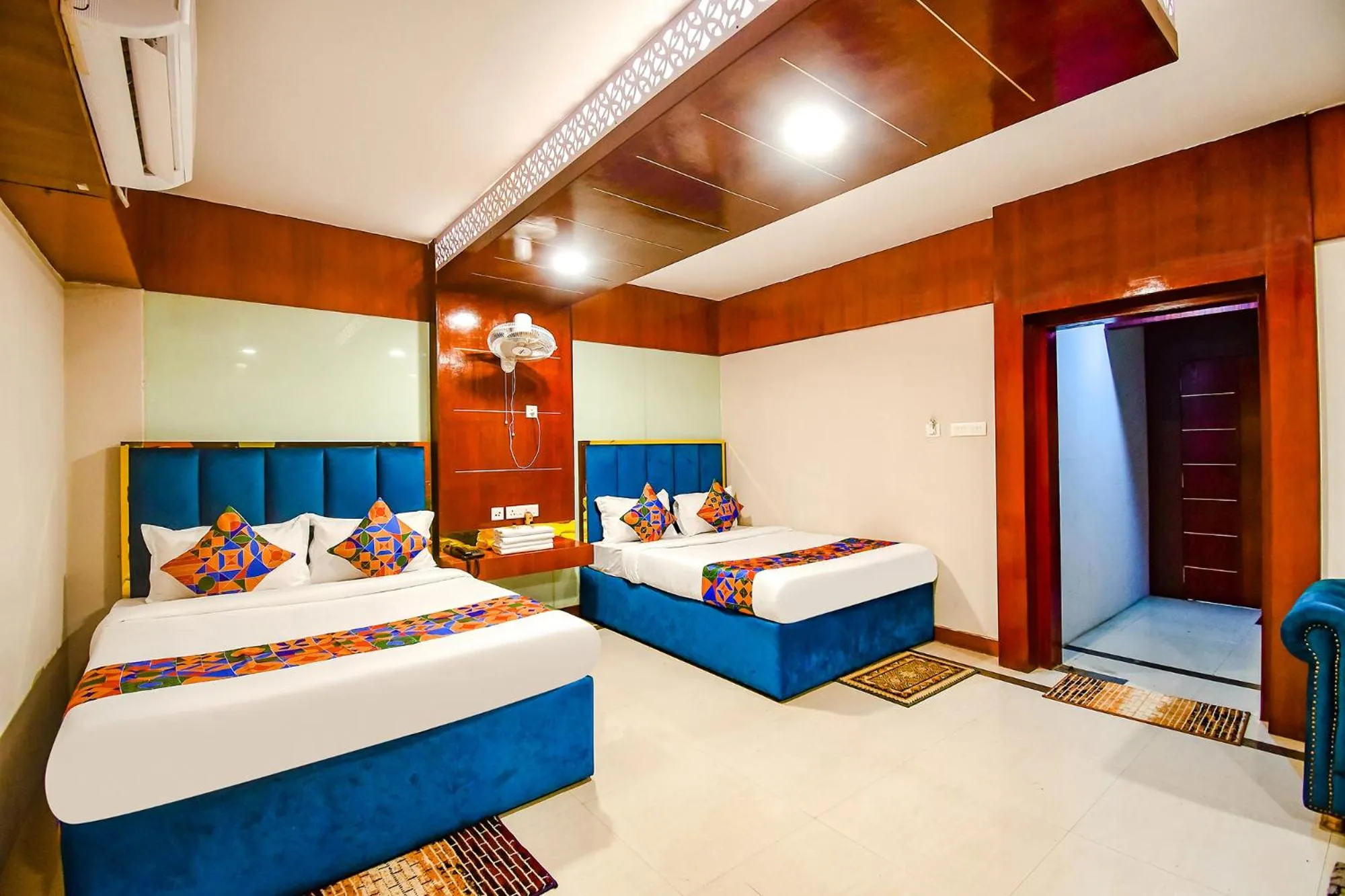 Living room, Bed in FabHotel Greenland Grand - Nr Kalinga Stadium