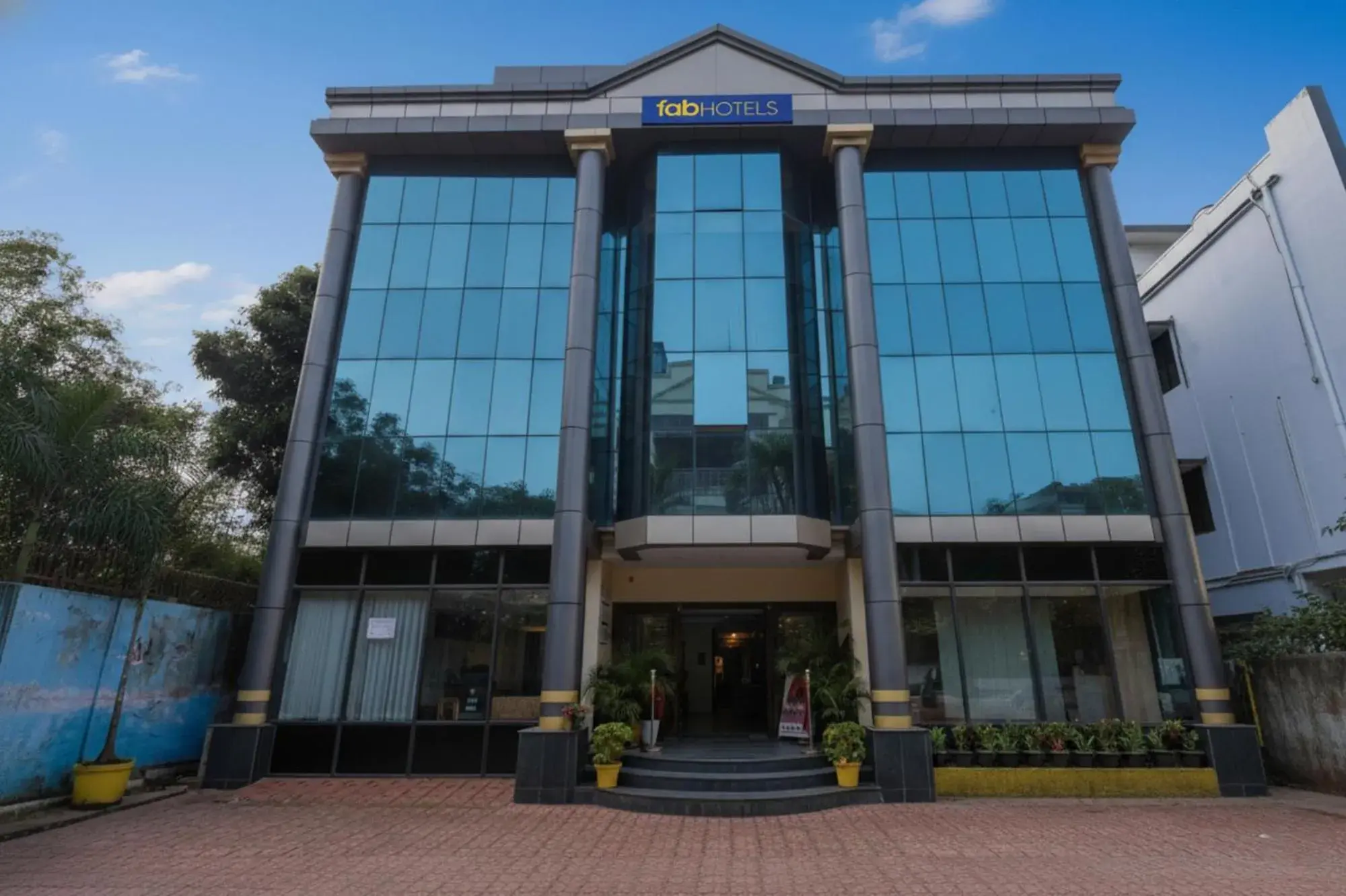 Property building in FabHotel Greenland Grand - Nr Kalinga Stadium Property building in FabHotel Greenland Grand - Nr Kalinga Stadium