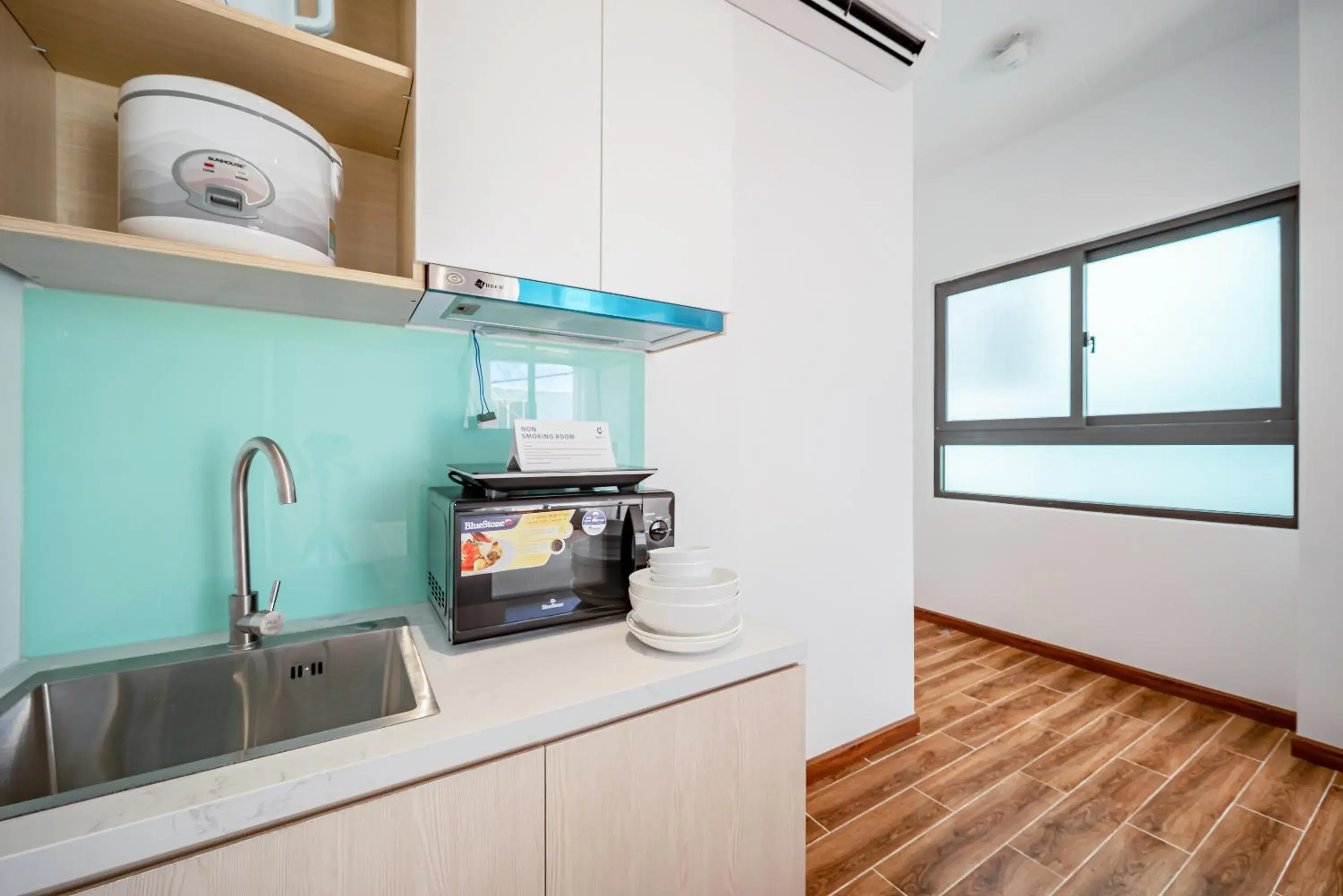 Kitchen or kitchenette in Cozrum Homes - Autumn House Kitchen or kitchenette in Cozrum Homes - Autumn House