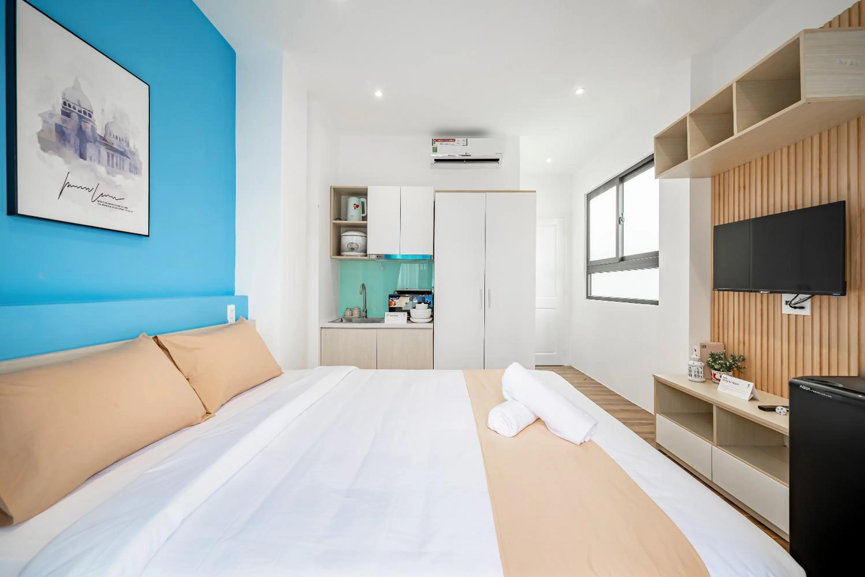 Bed in Cozrum Homes - Autumn House