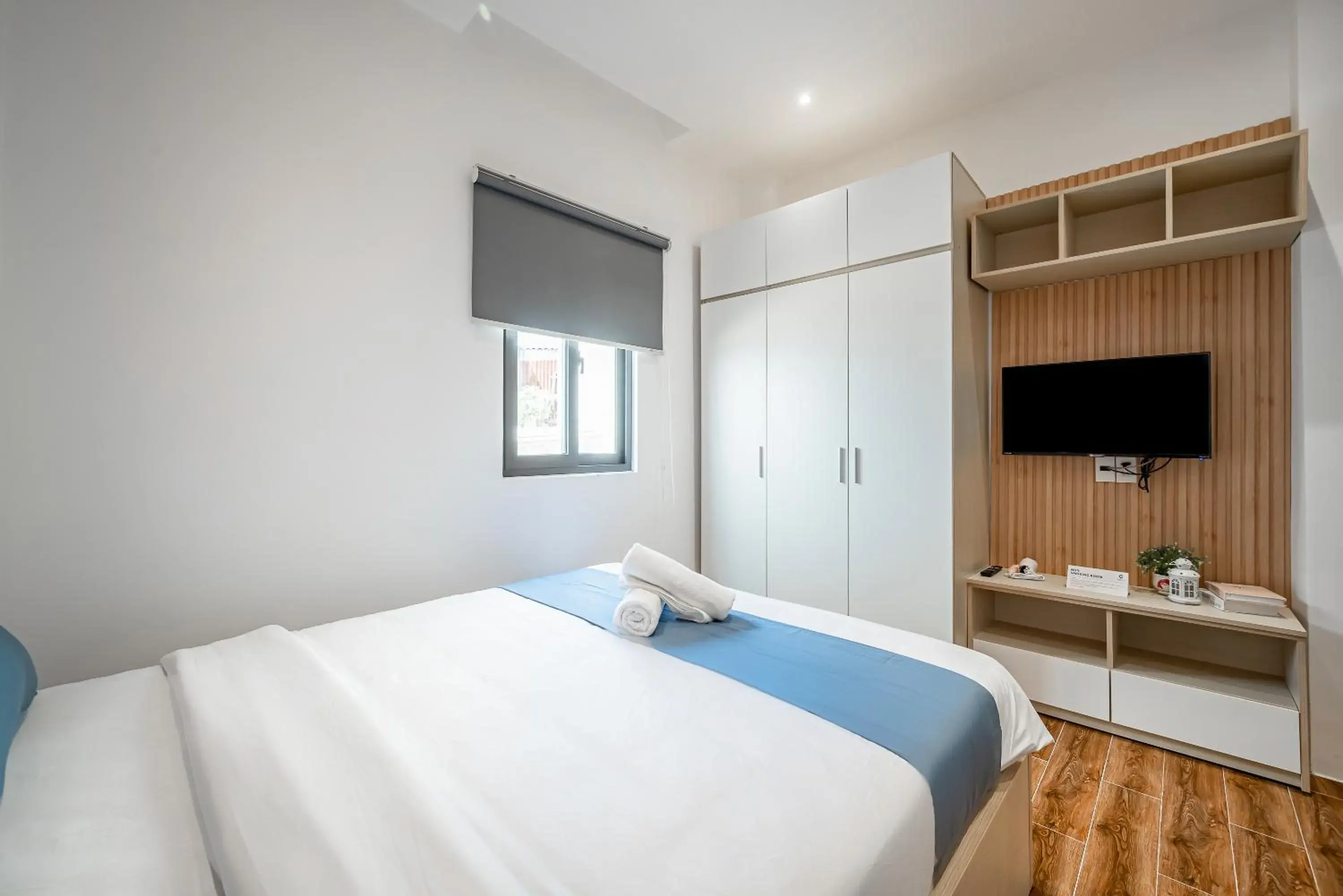 Bed in Cozrum Homes - Autumn House Bed in Cozrum Homes - Autumn House