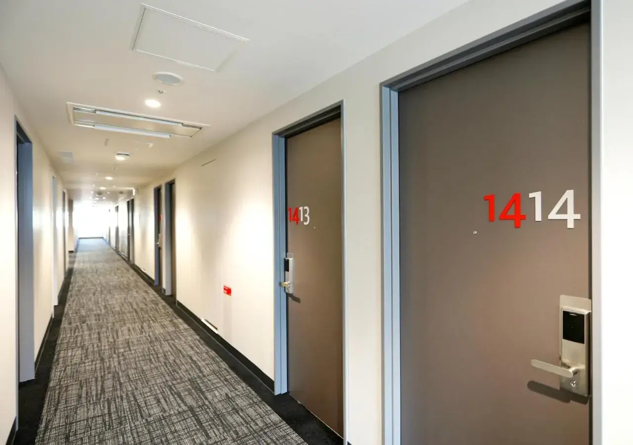 Property building in Travelodge Sapporo Susukino Property building in Travelodge Sapporo Susukino