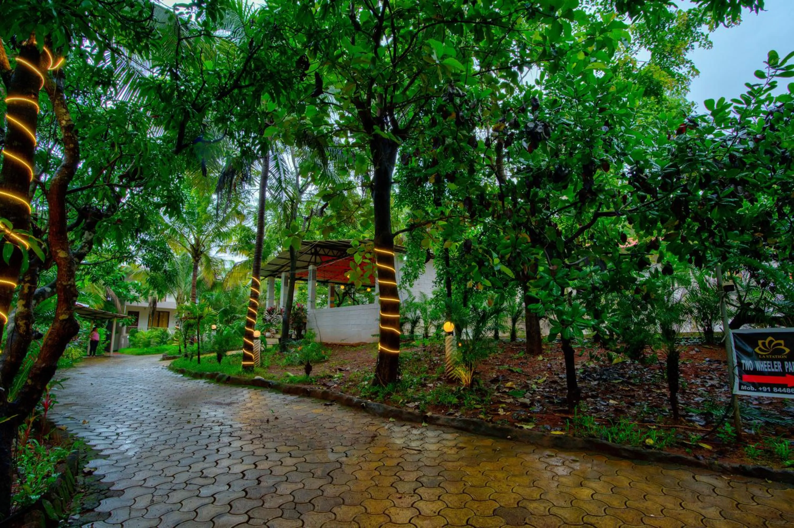 Spring in La Station Resort Vagator