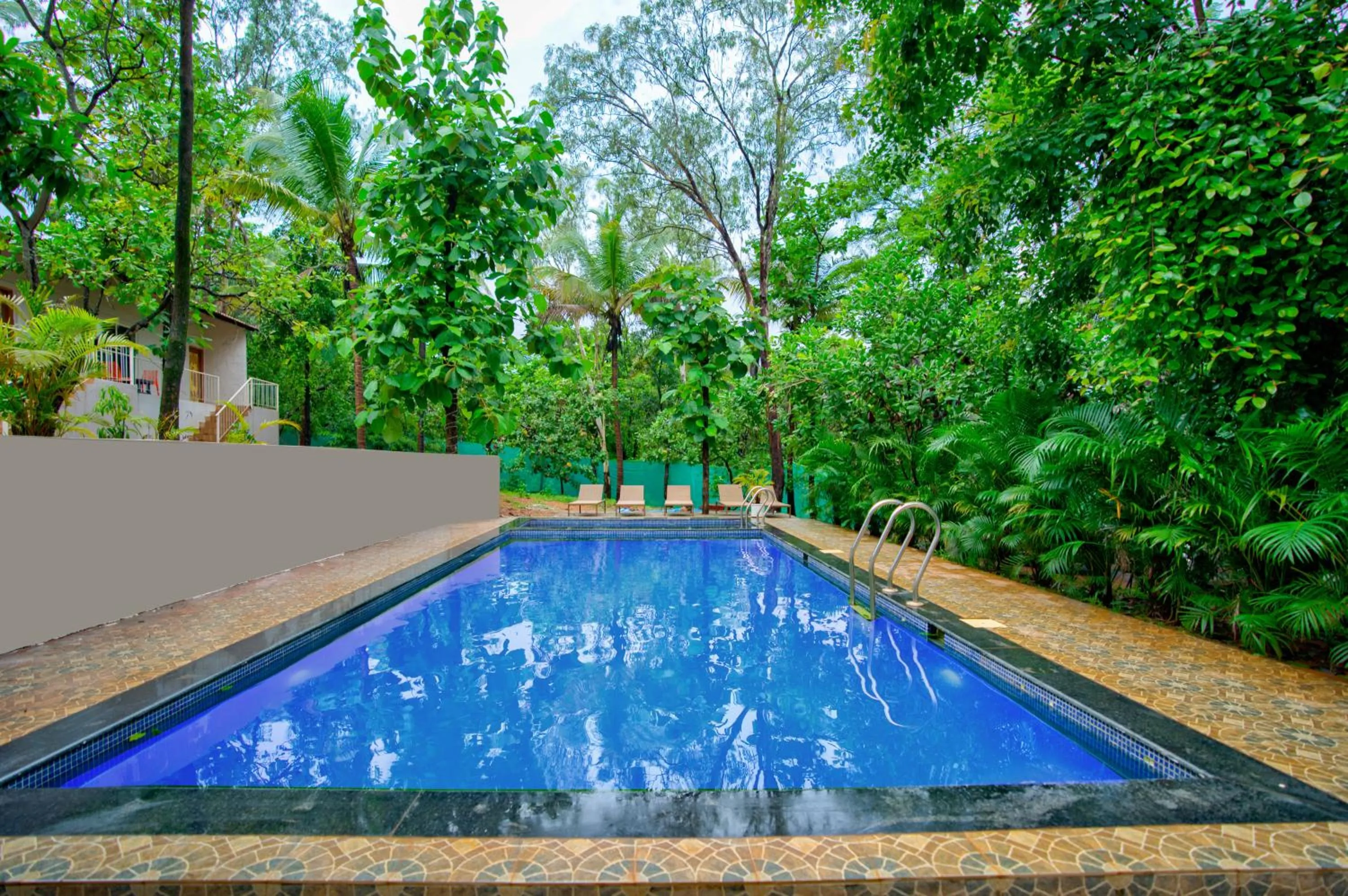 Spring in La Station Resort Vagator